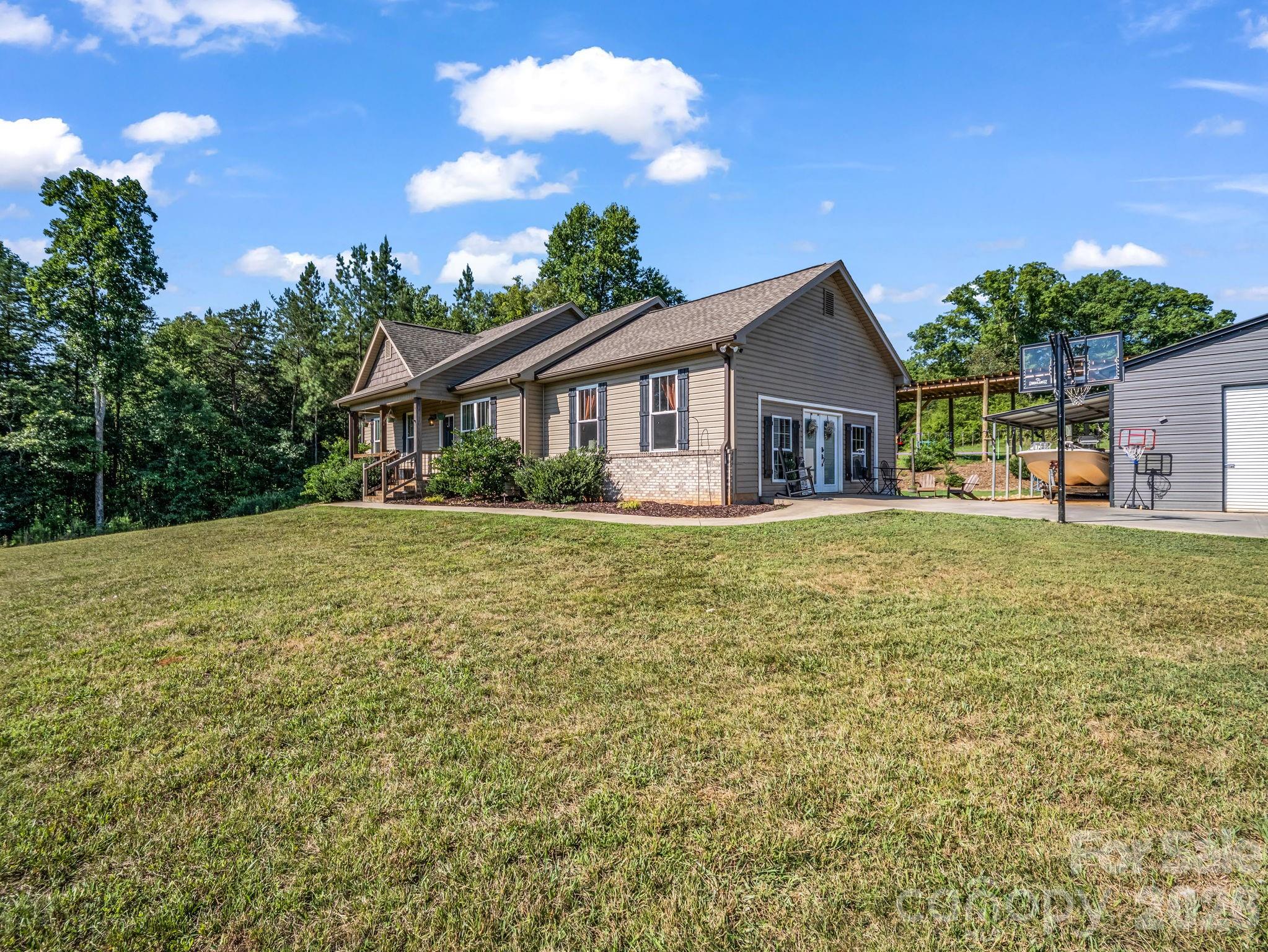 117 Clarence Henson Road Property Photo 48