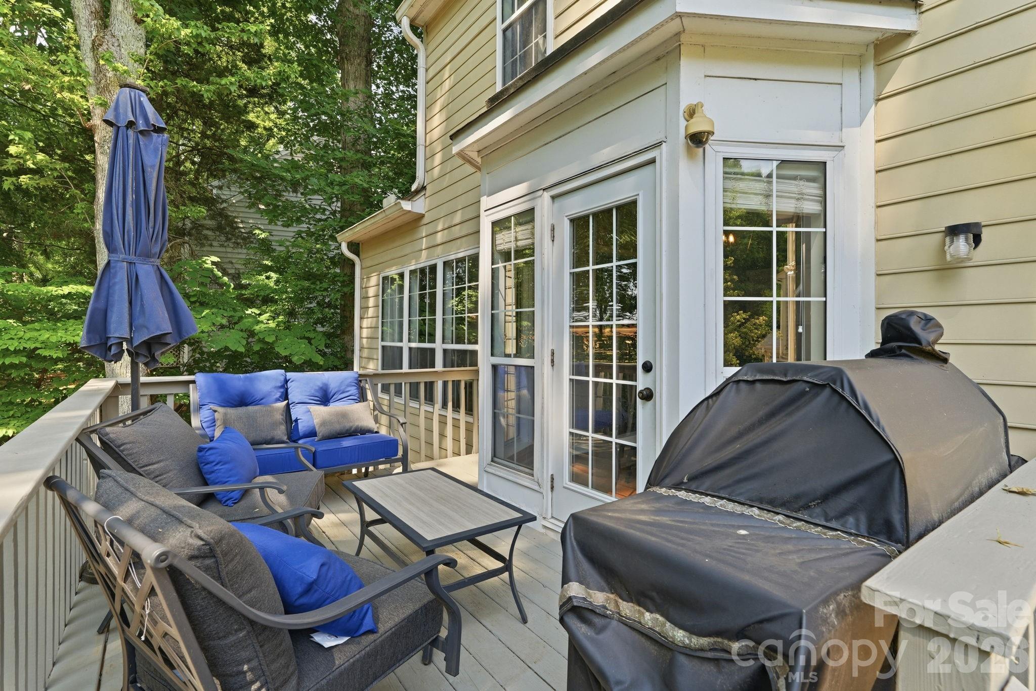 4219 Beauvista Drive Property Photo 31