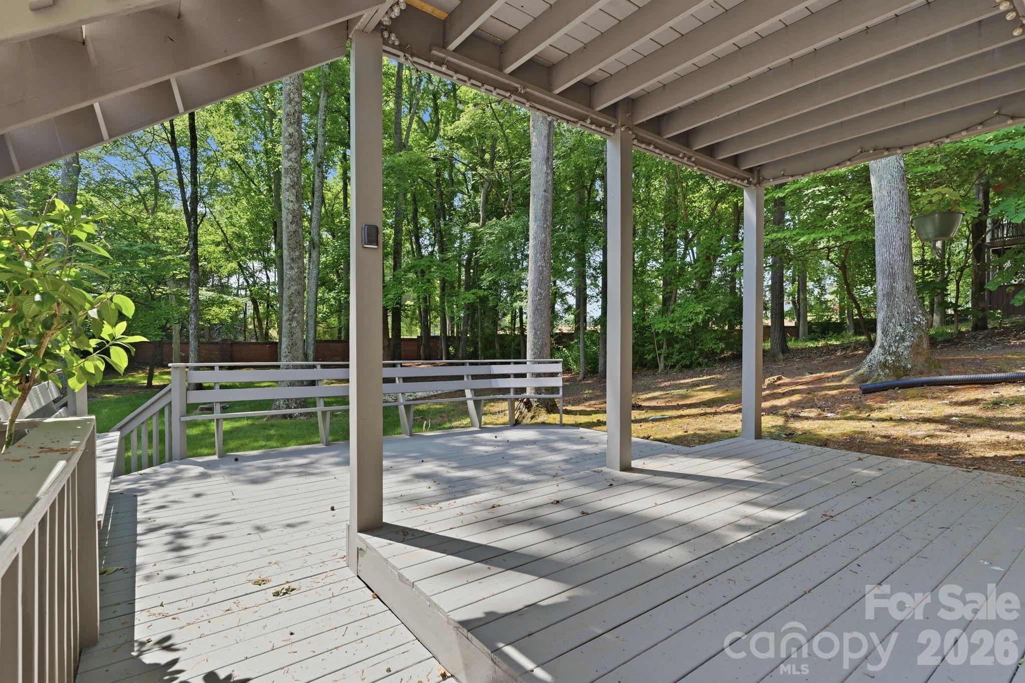 4219 Beauvista Drive Property Photo 32