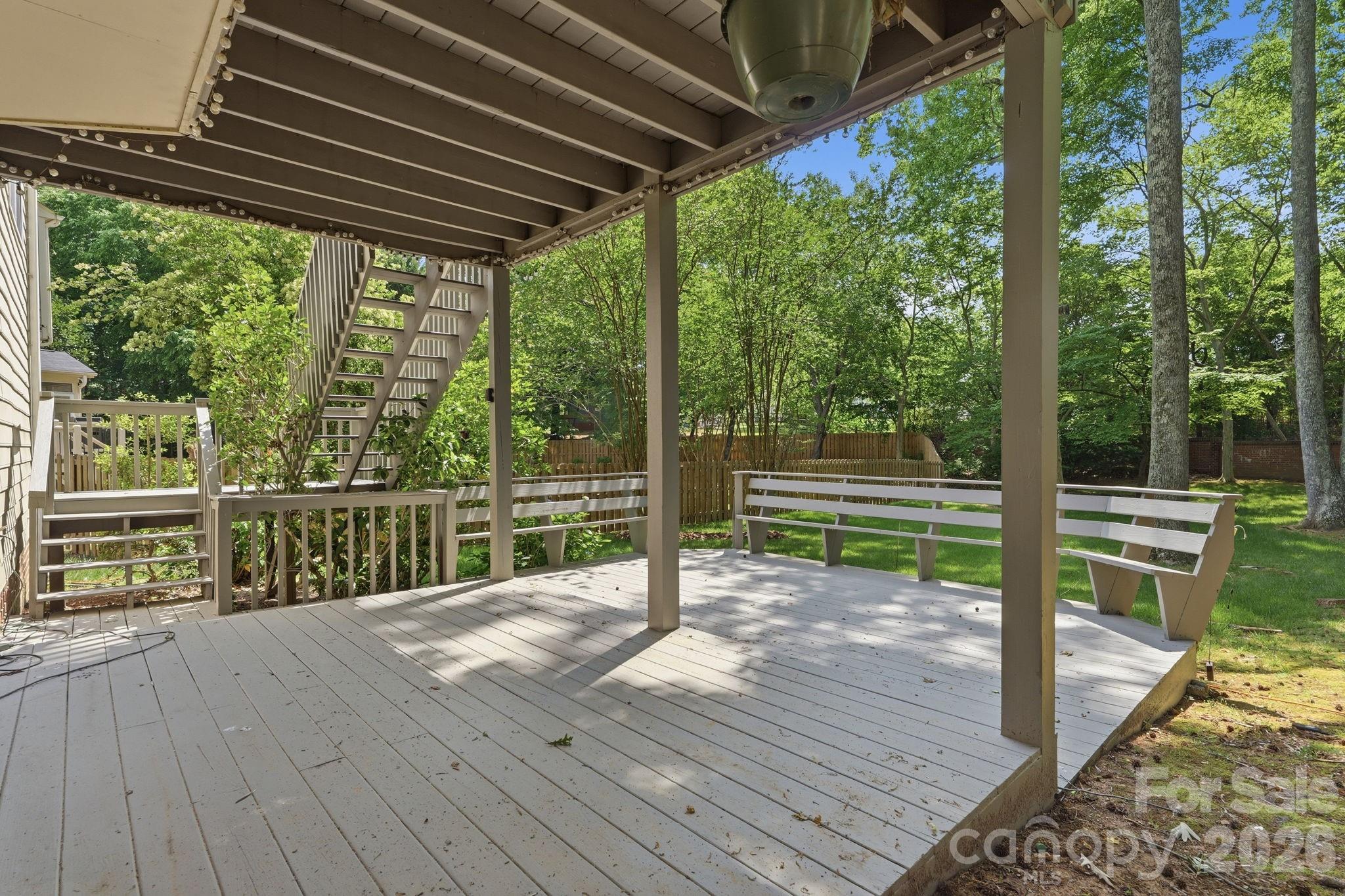 4219 Beauvista Drive Property Photo 33