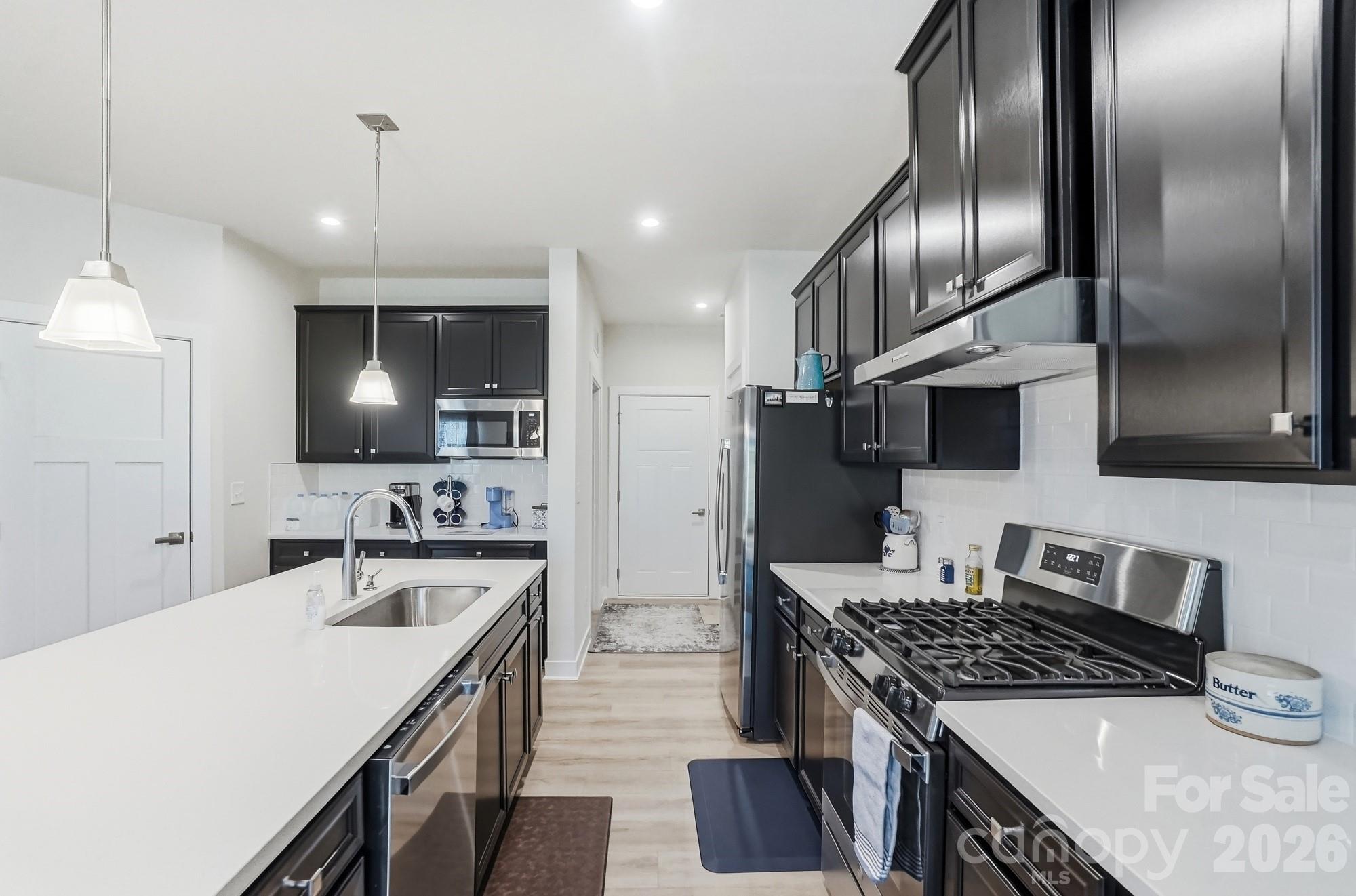 1812 Meredith Place Property Photo 3