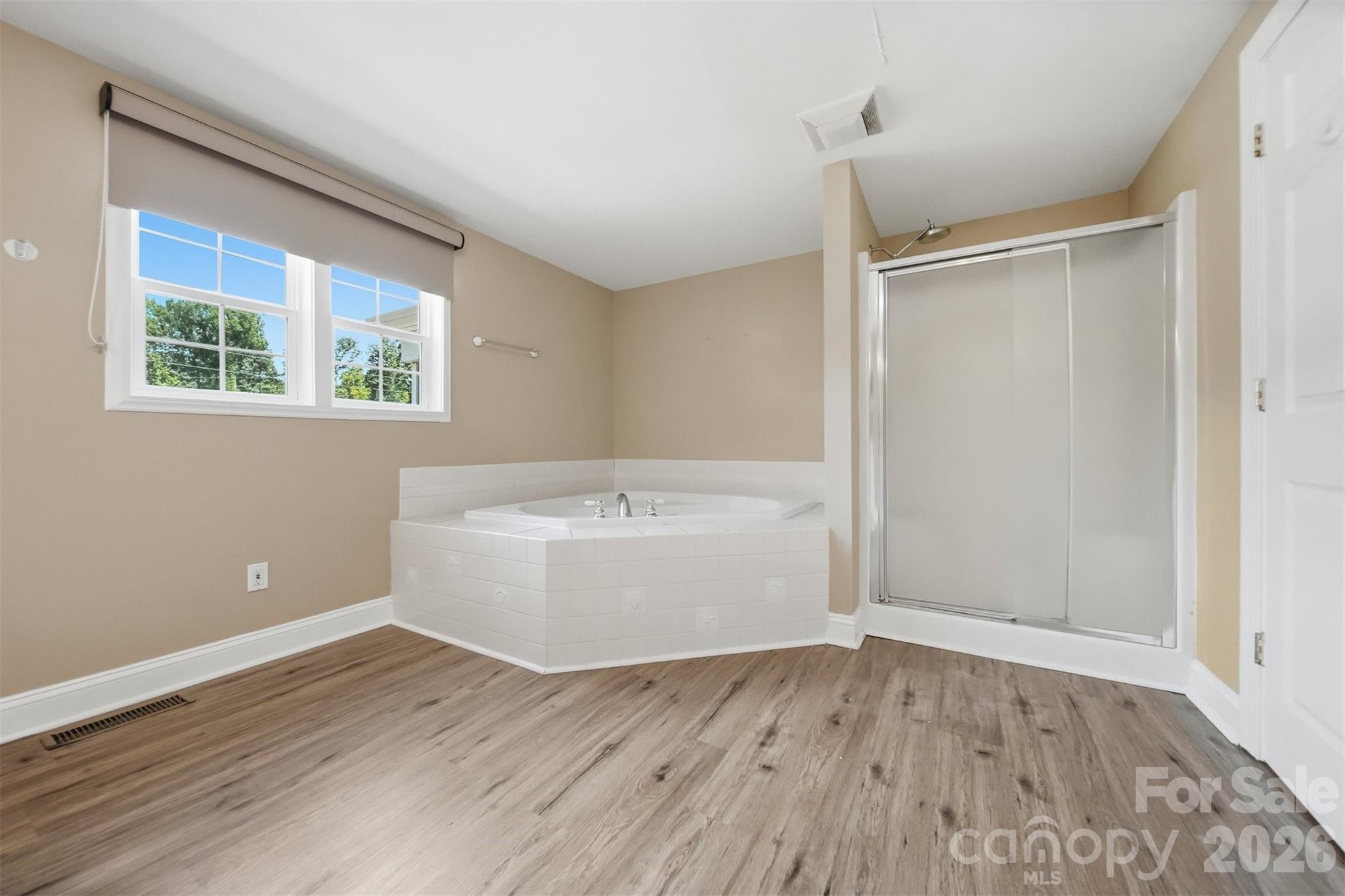 4520 Lake Drive Property Photo 24