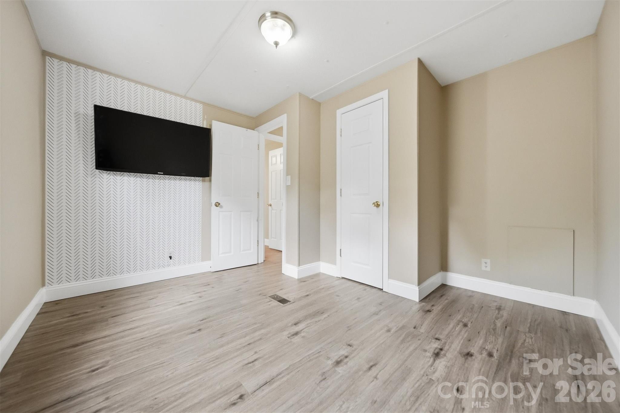 4520 Lake Drive Property Photo 26