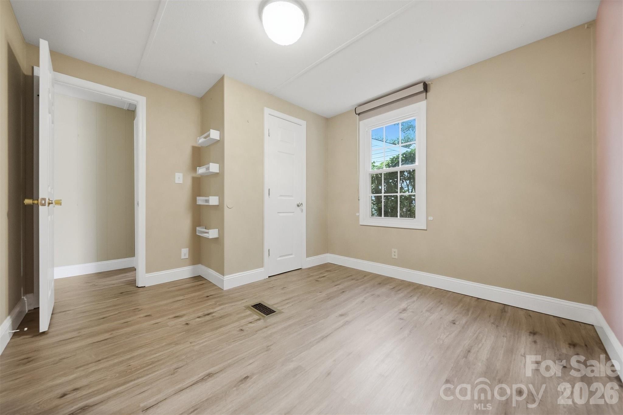 4520 Lake Drive Property Photo 28
