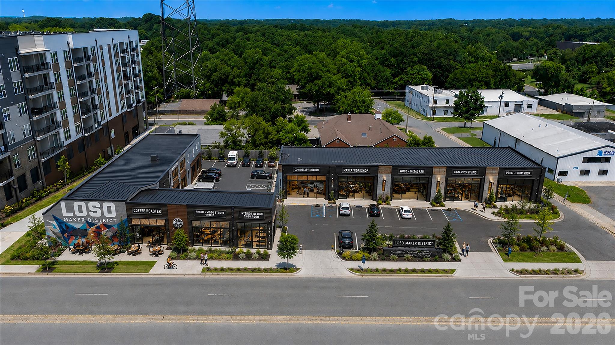3206 S Tryon Street Property Photo 5