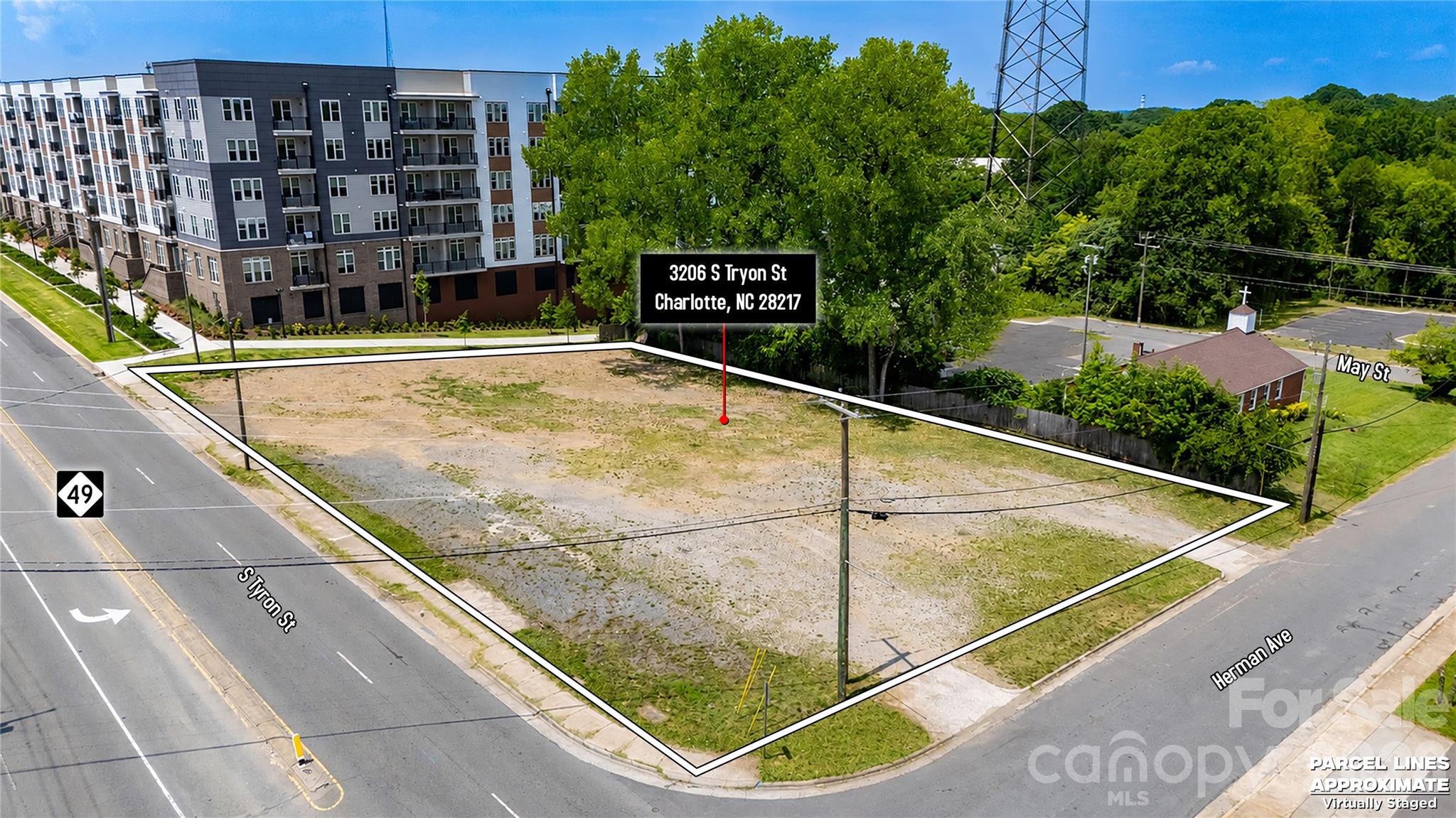 3206 S Tryon Street Property Photo 14