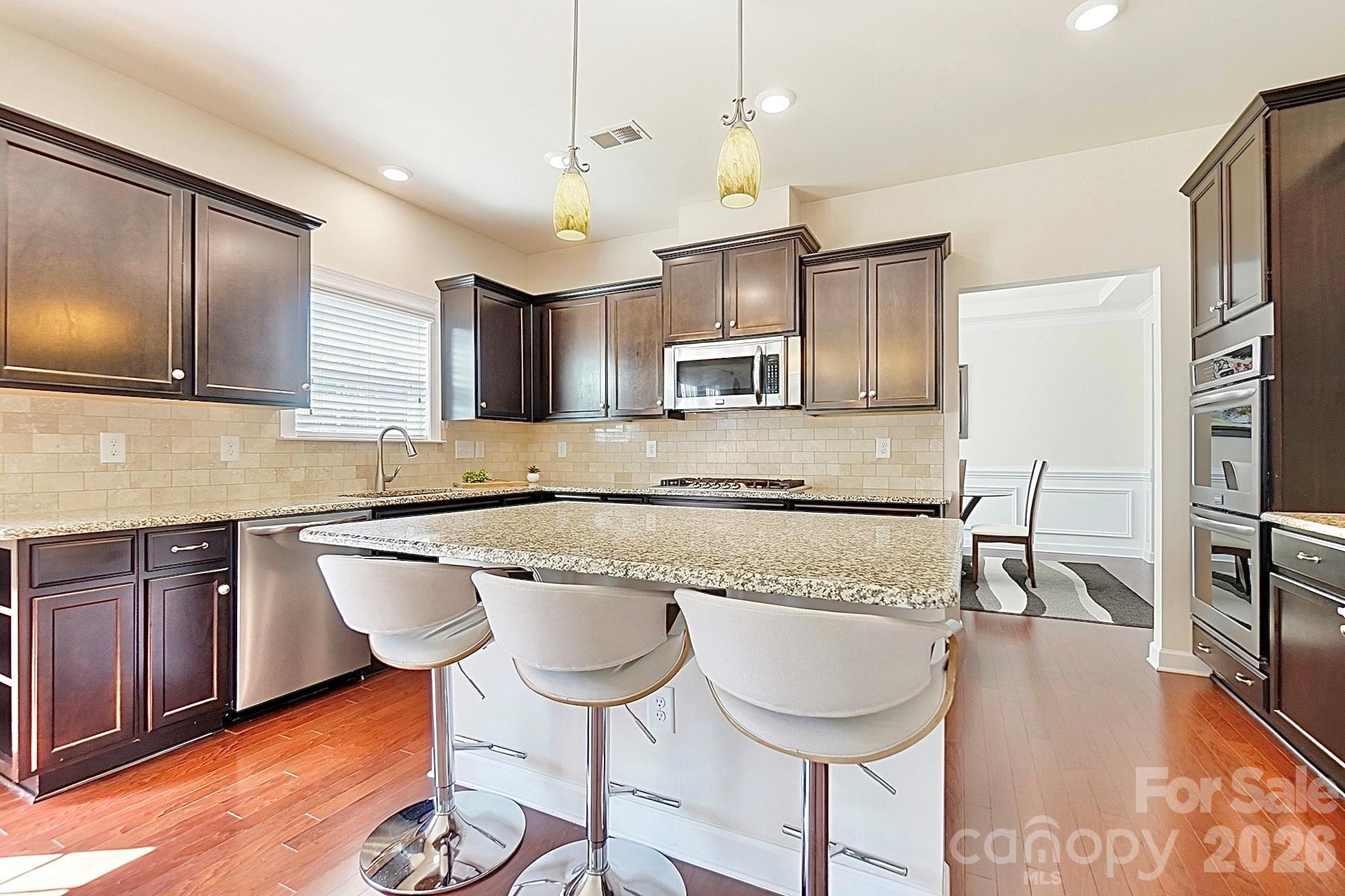 2017 Topaz Plaza Property Photo 10