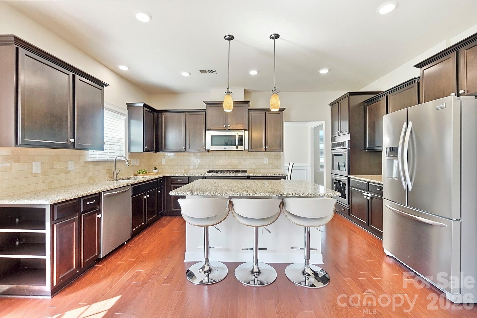 2017 Topaz Plaza Property Photo 11