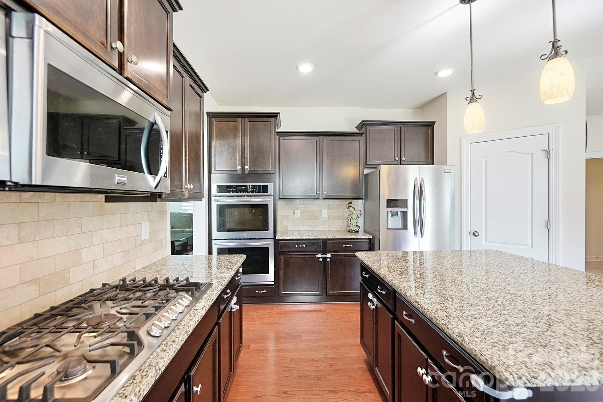 2017 Topaz Plaza Property Photo 12