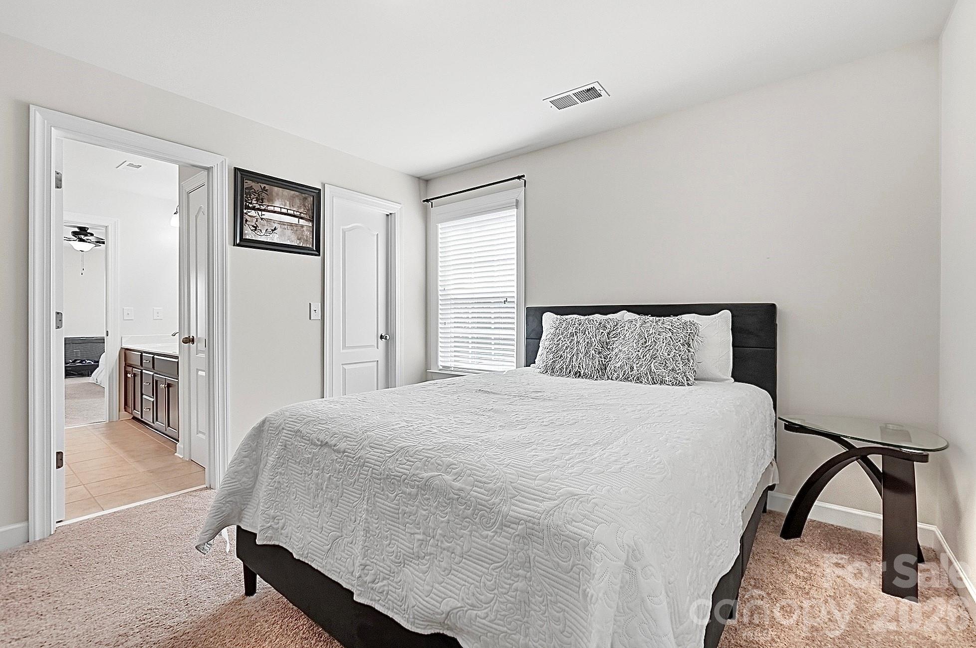 2017 Topaz Plaza Property Photo 30