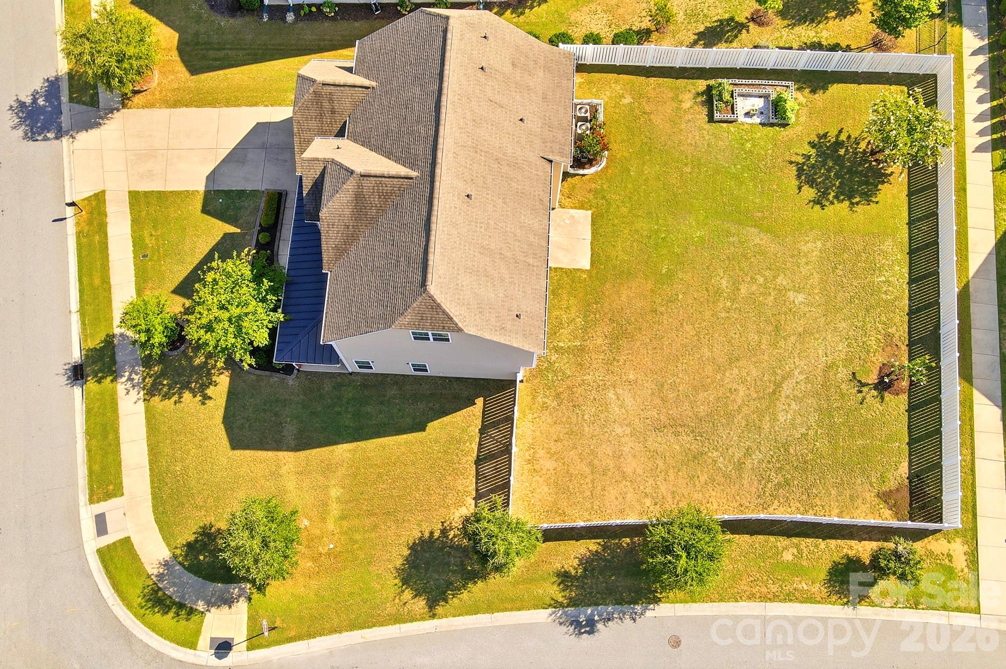 2017 Topaz Plaza Property Photo 42
