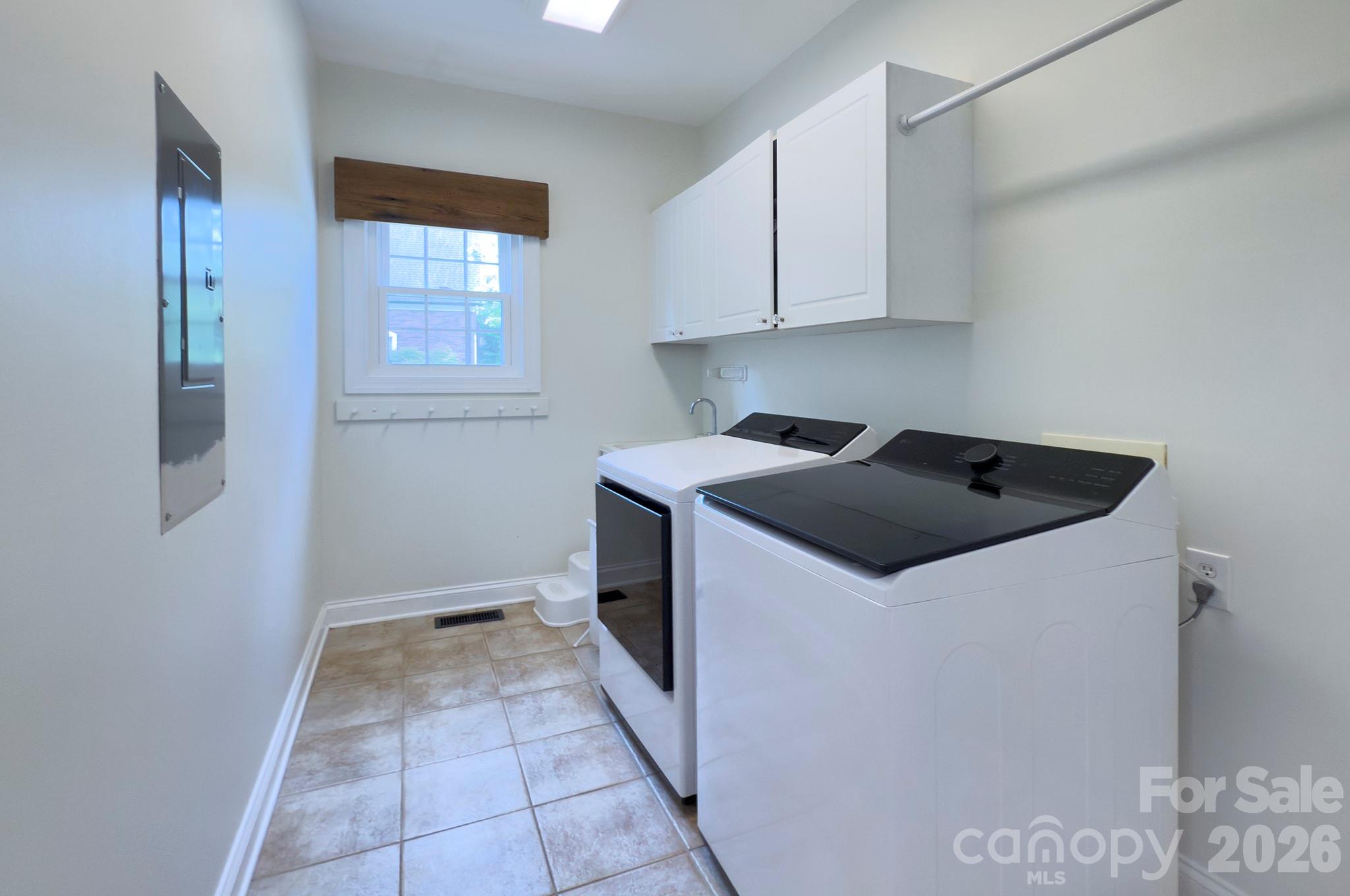 7005 Shadow Rock Court Property Photo 23