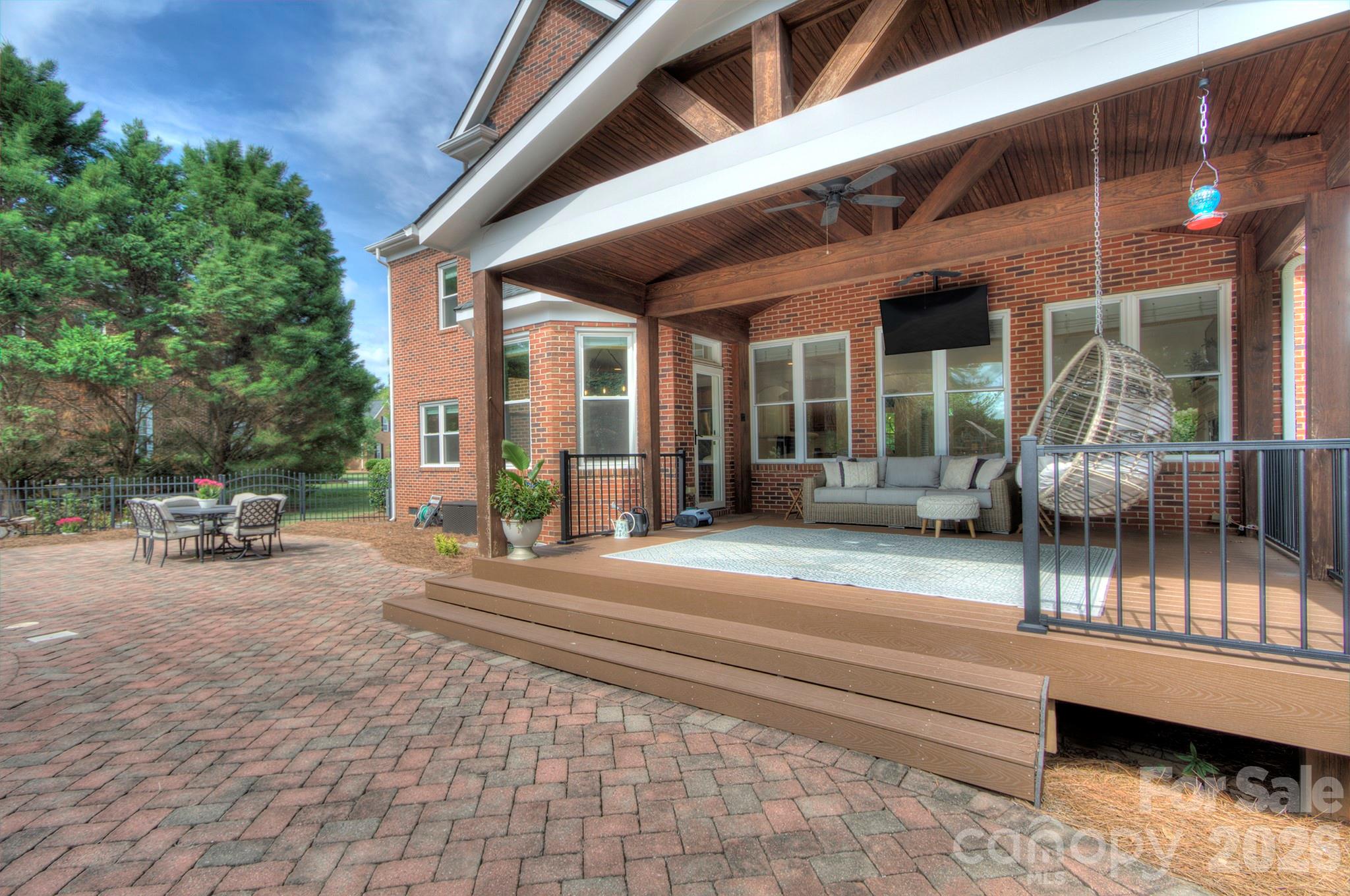 7005 Shadow Rock Court Property Photo 41