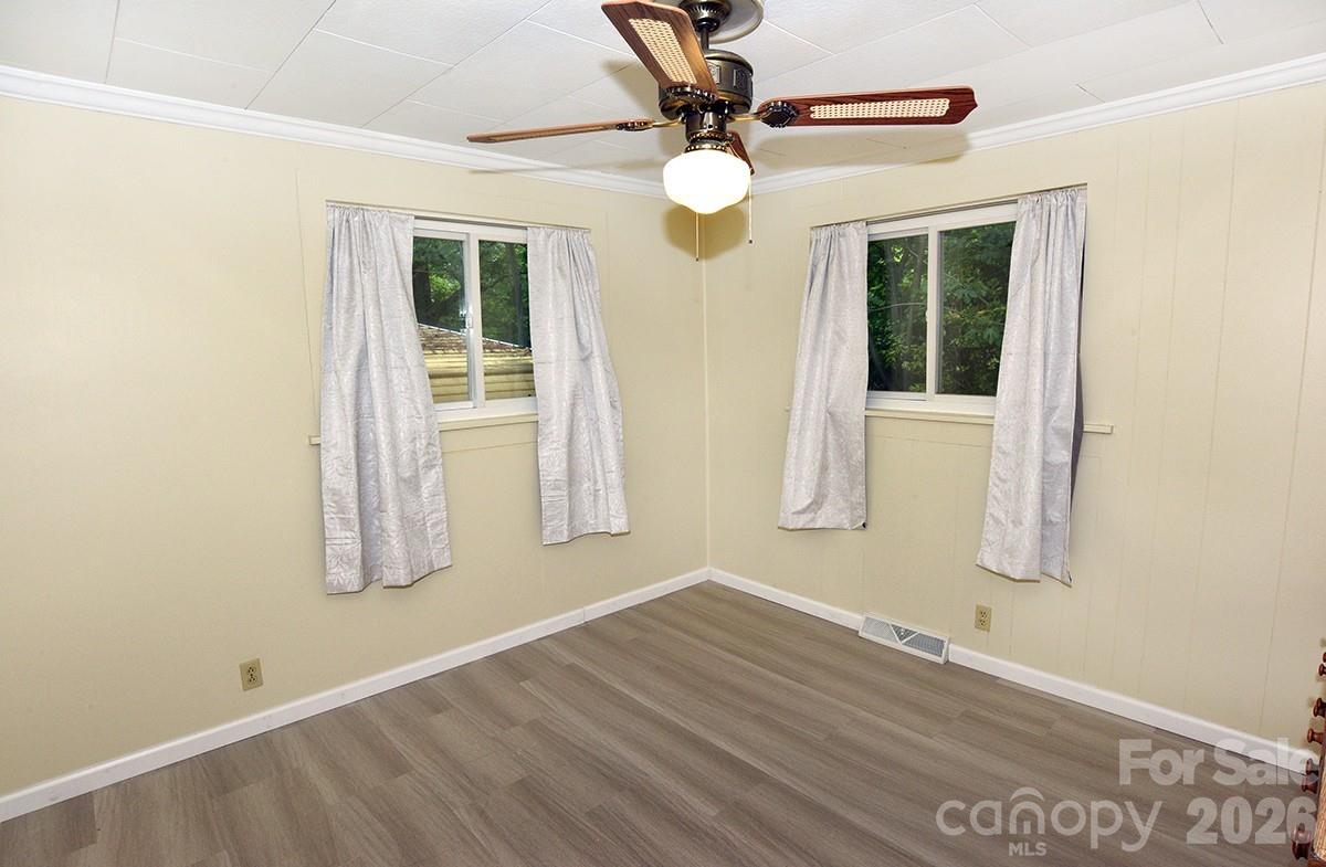 709 Sunset Drive Property Photo 20