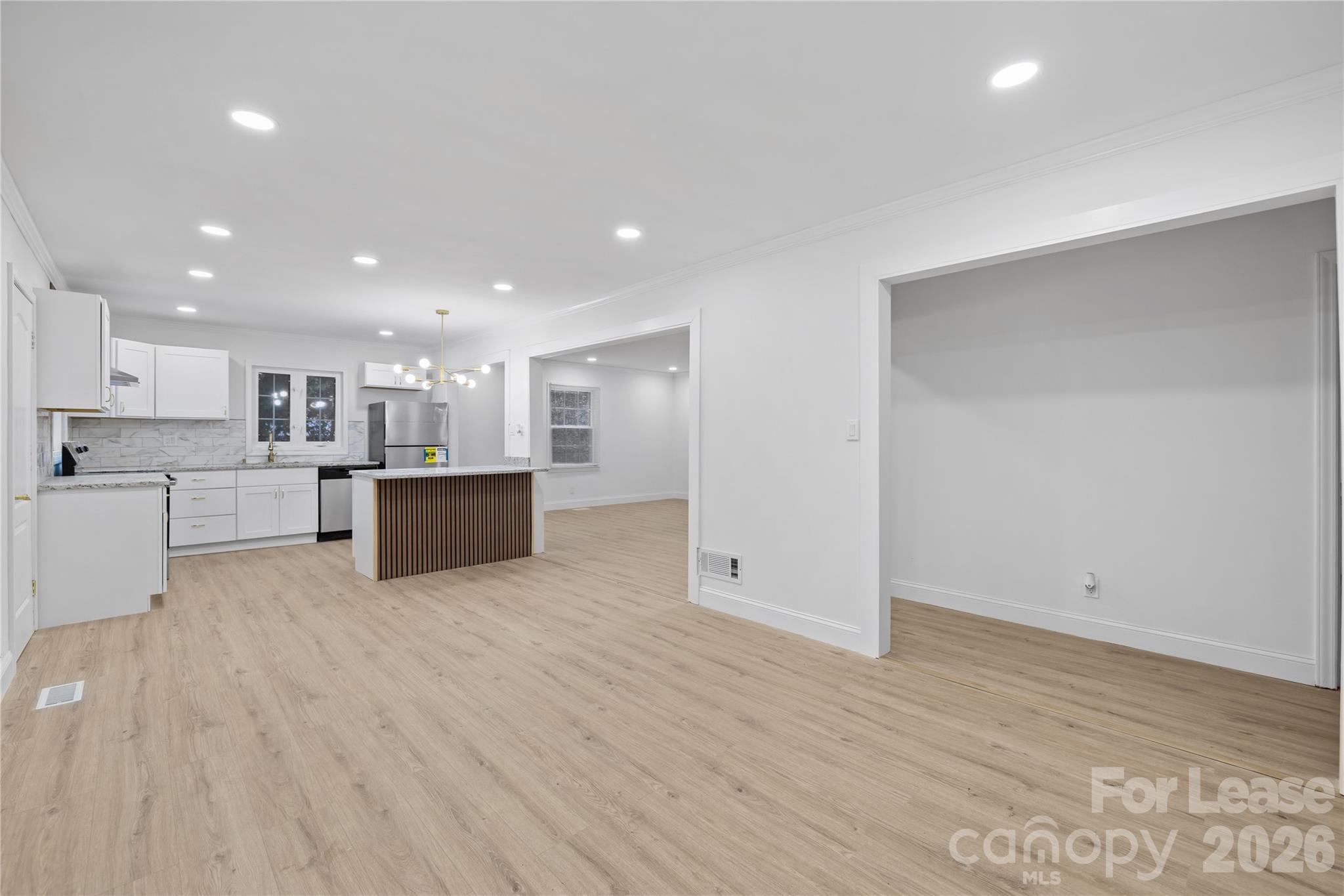 631 Townsend Avenue Property Photo 13
