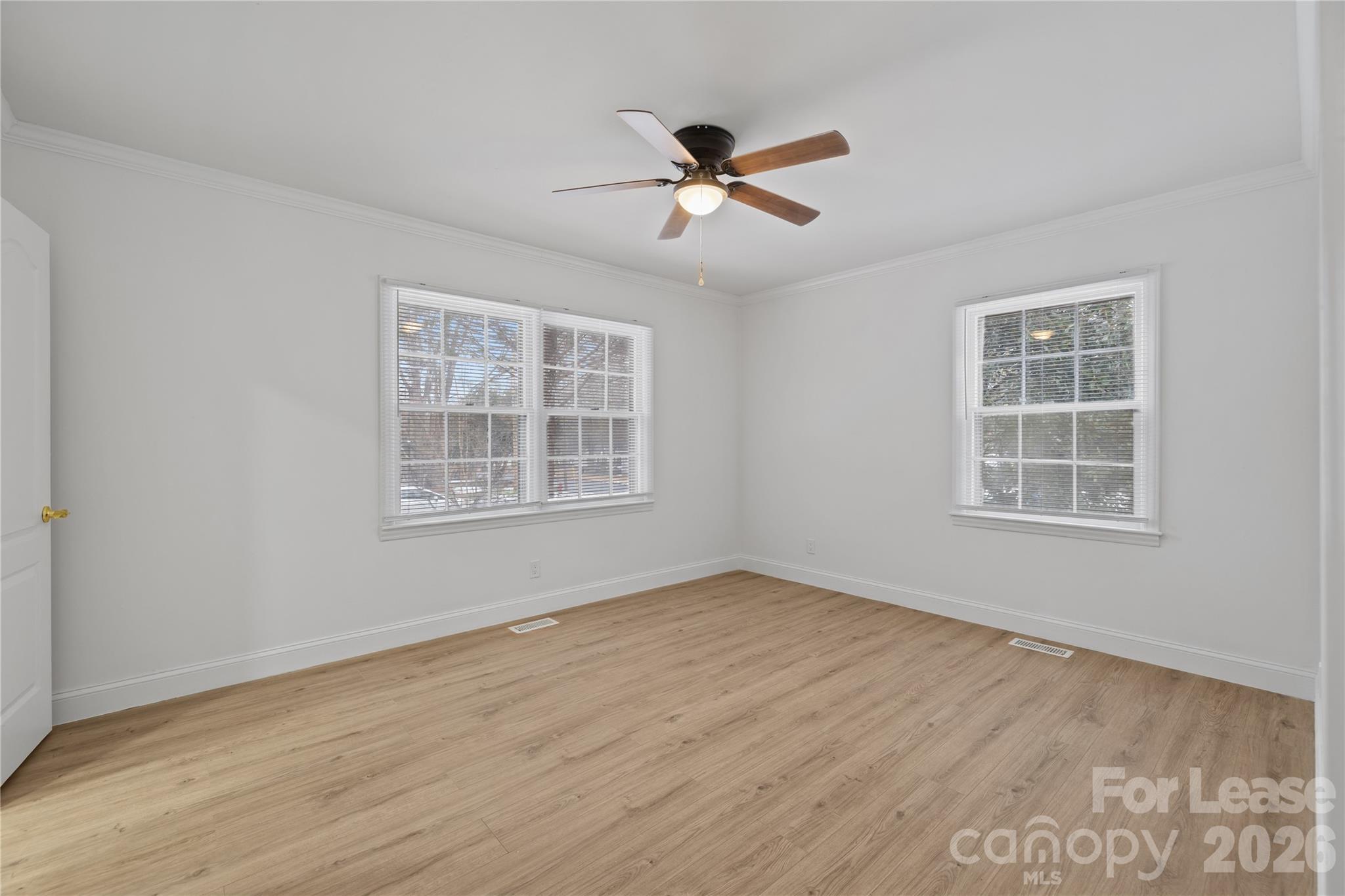 631 Townsend Avenue Property Photo 17
