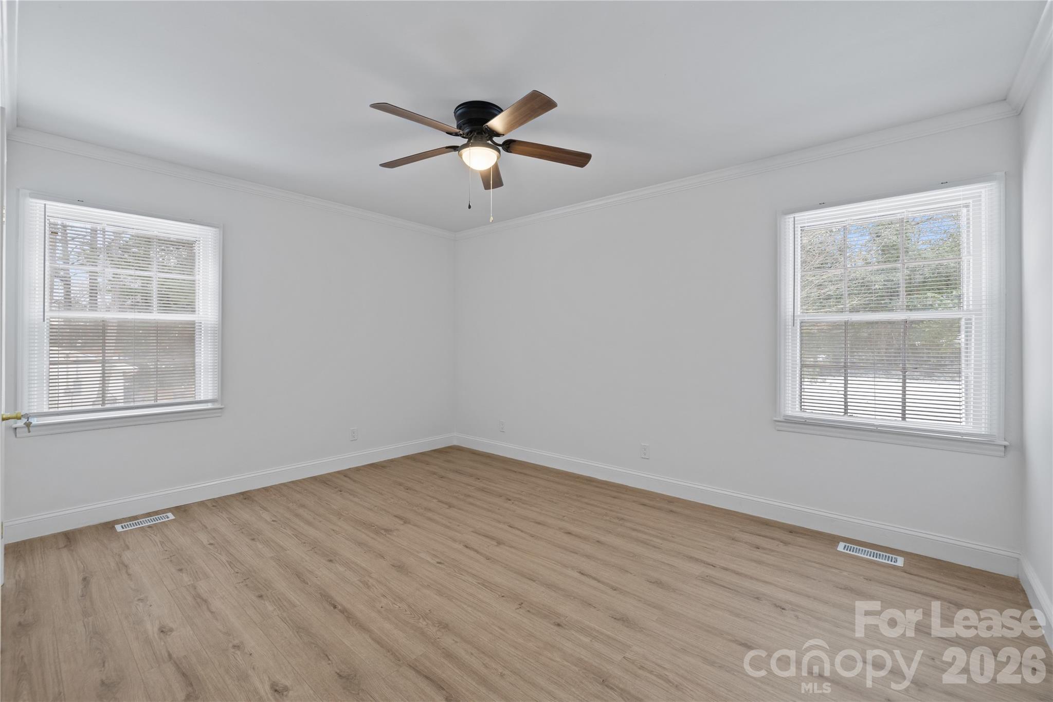 631 Townsend Avenue Property Photo 21