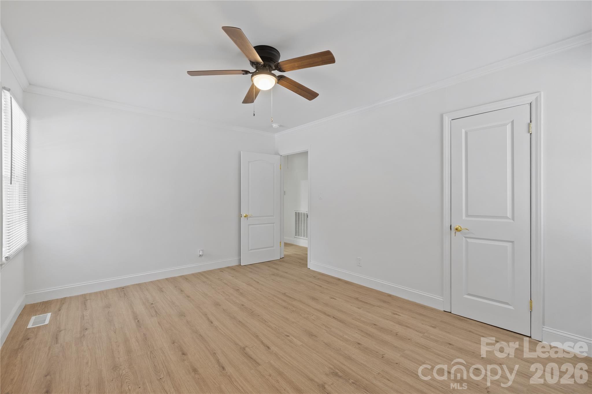 631 Townsend Avenue Property Photo 22