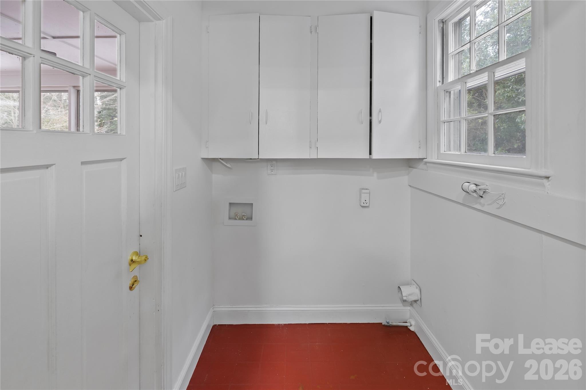 631 Townsend Avenue Property Photo 24