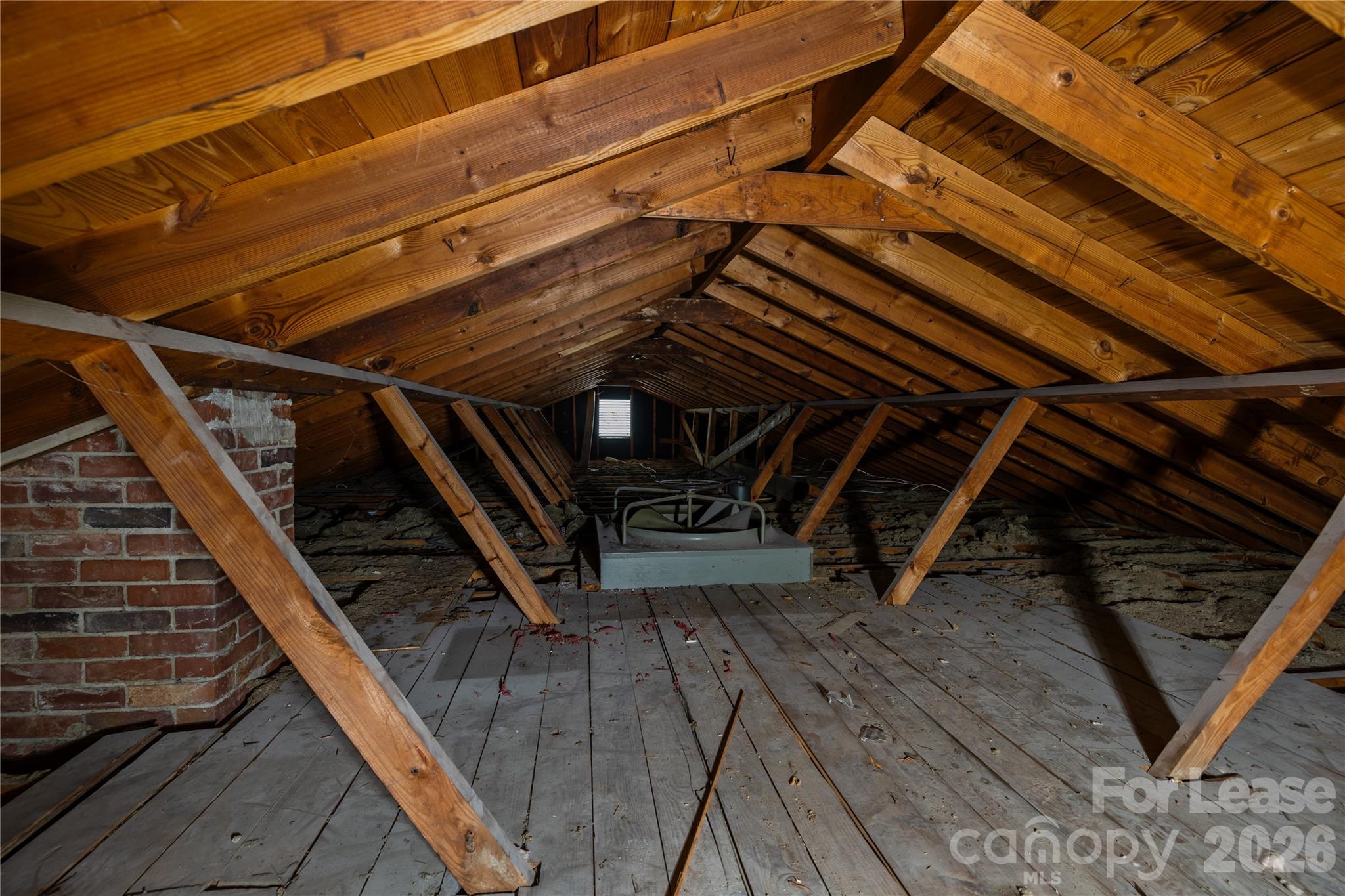 631 Townsend Avenue Property Photo 27