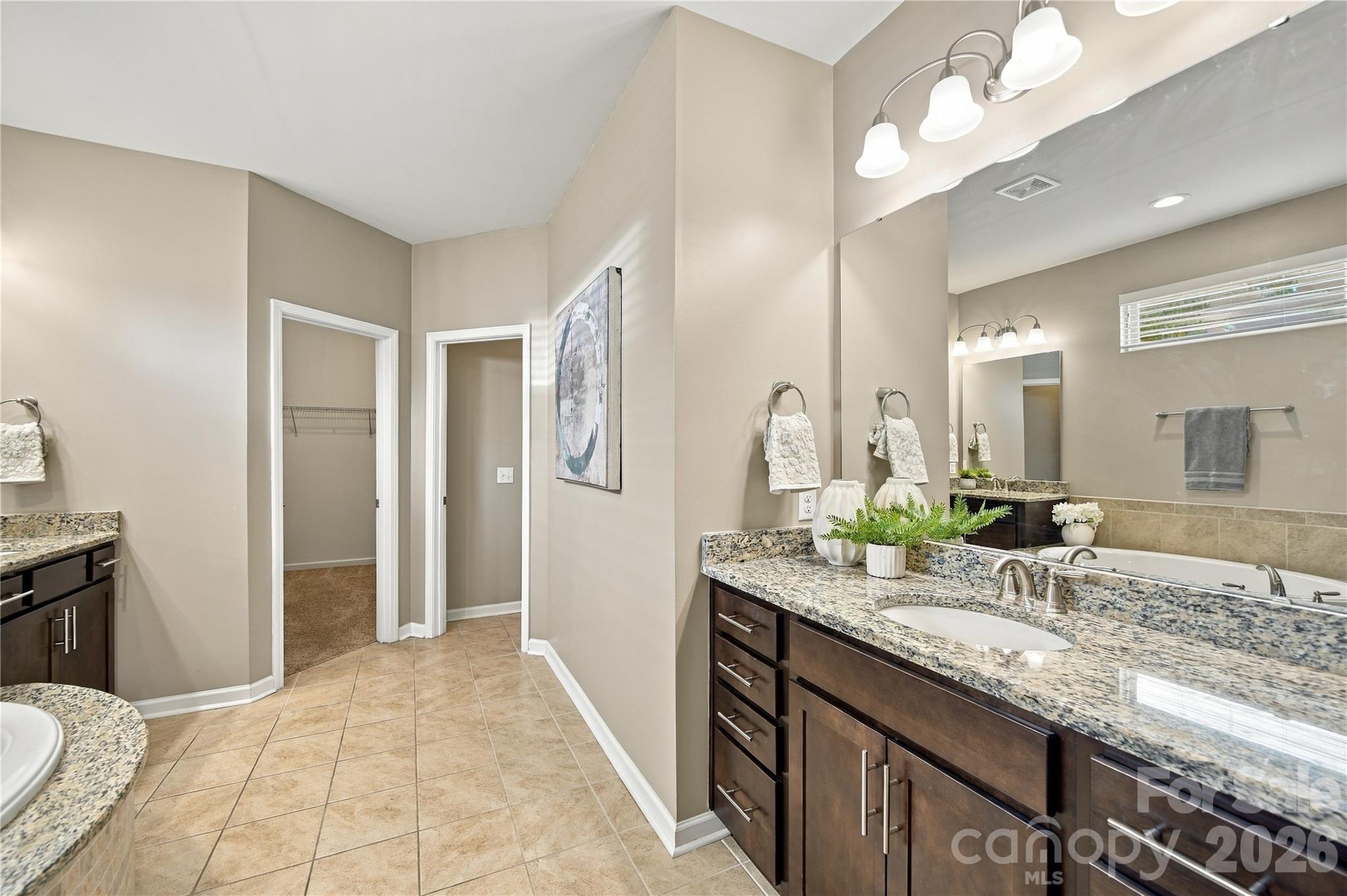 11141 Crane Creek Drive Property Photo 18