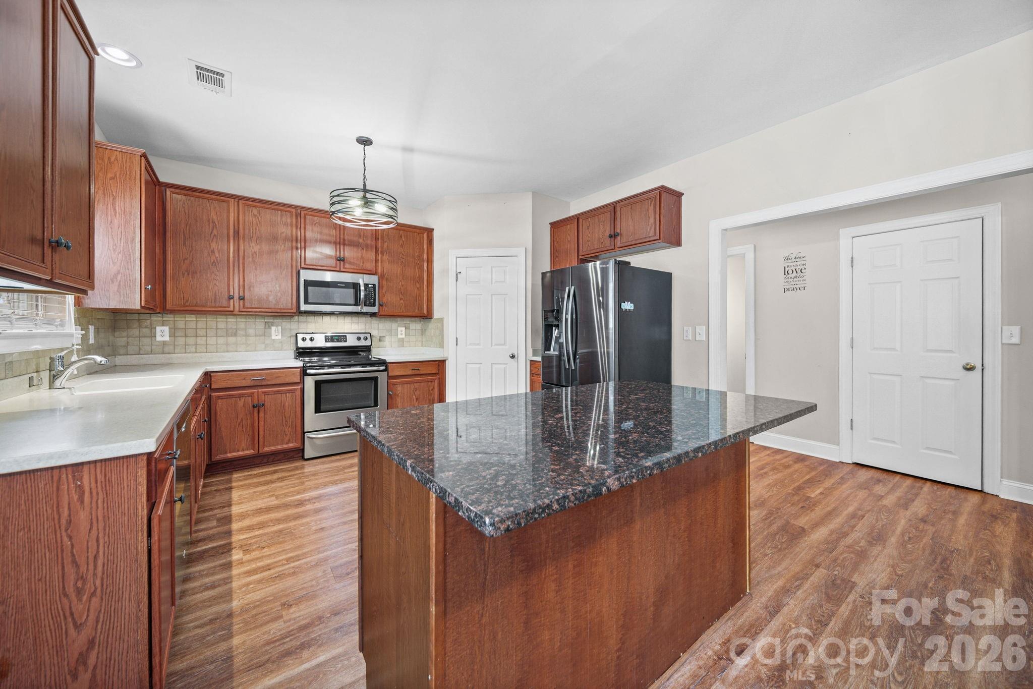 4018 Waxwood Drive Property Photo 11