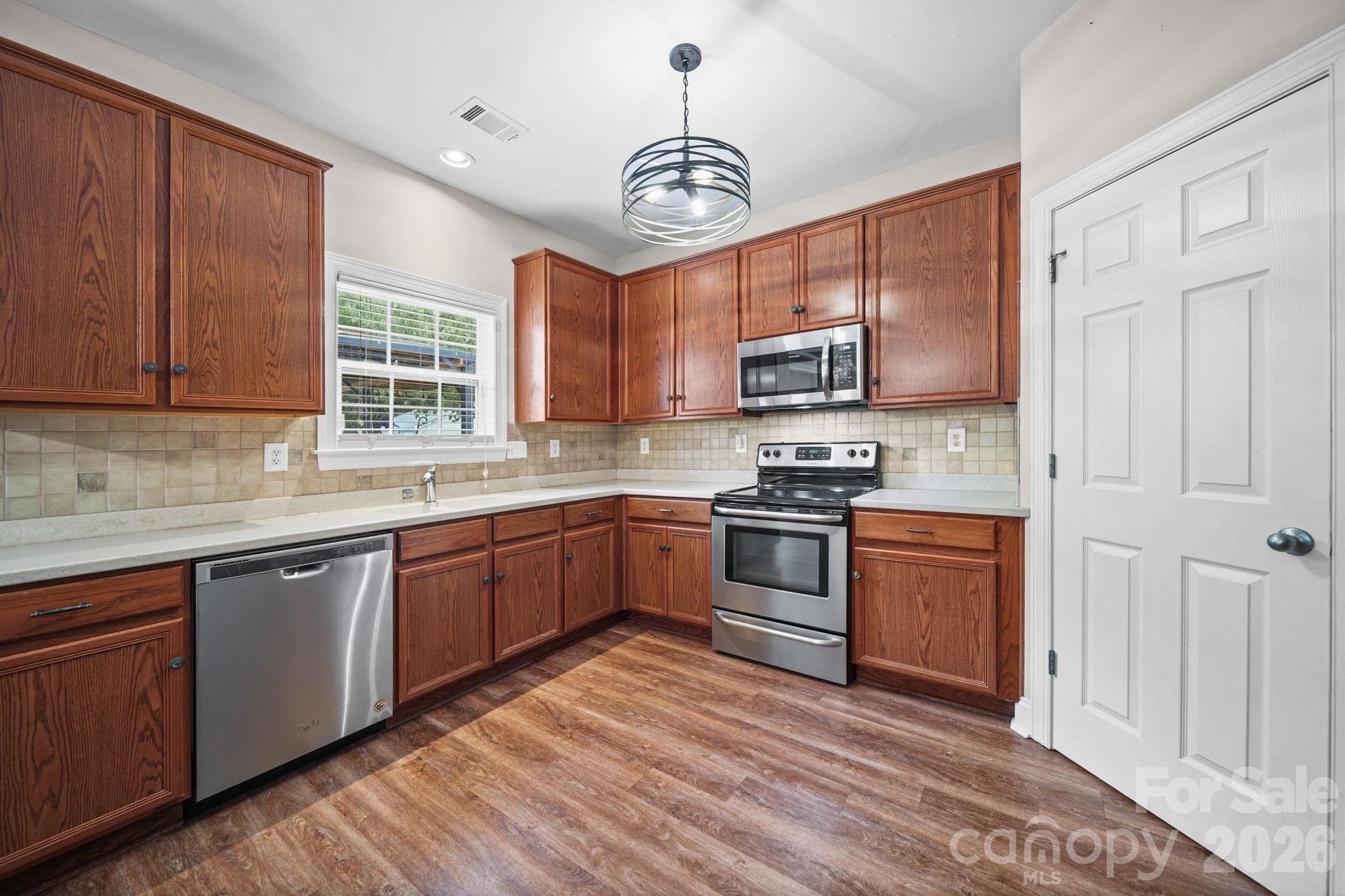 4018 Waxwood Drive Property Photo 15