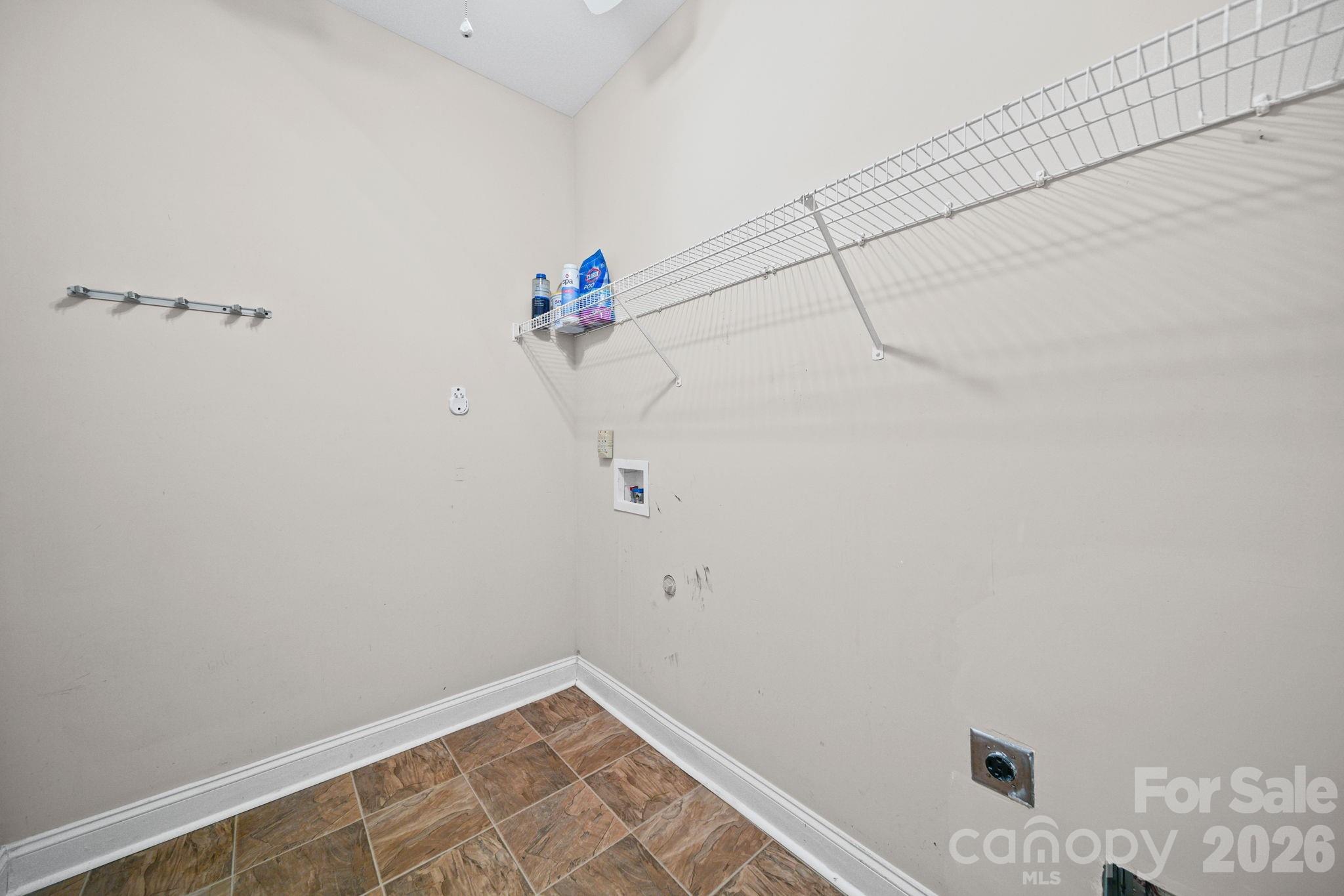 4018 Waxwood Drive Property Photo 24