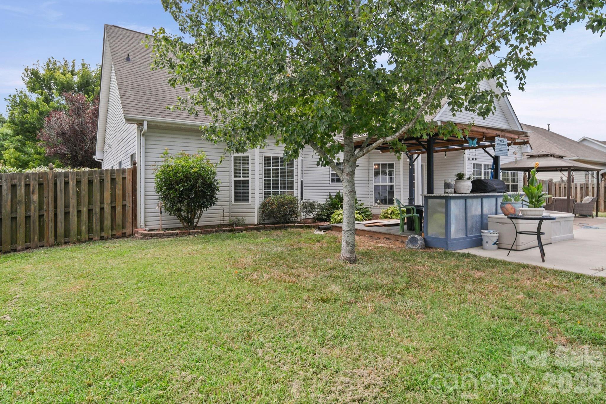 4018 Waxwood Drive Property Photo 44