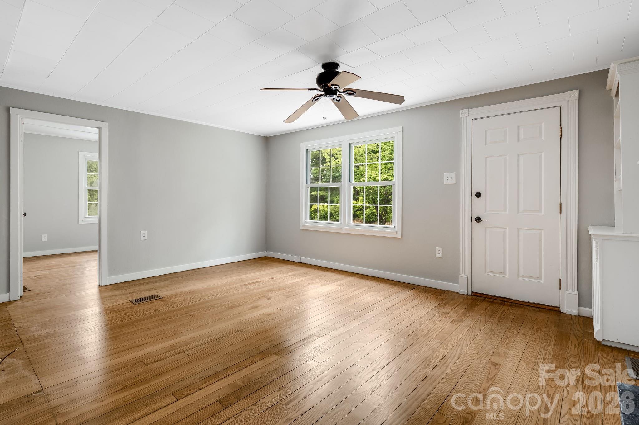 839 Kanuga Road 4 Property Photo 5