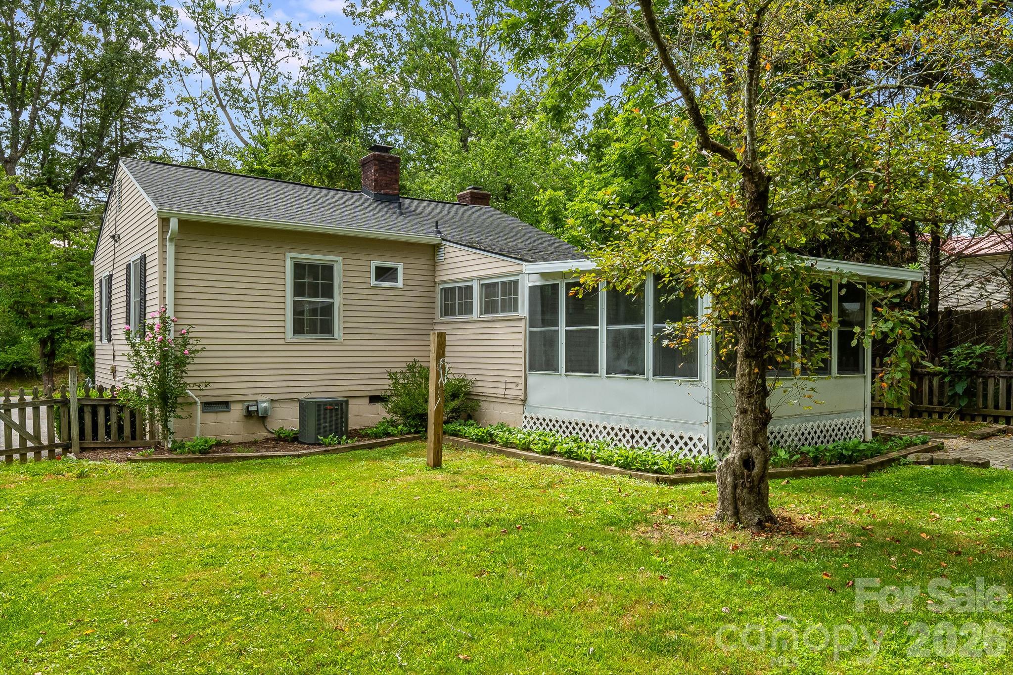 839 Kanuga Road 4 Property Photo 29