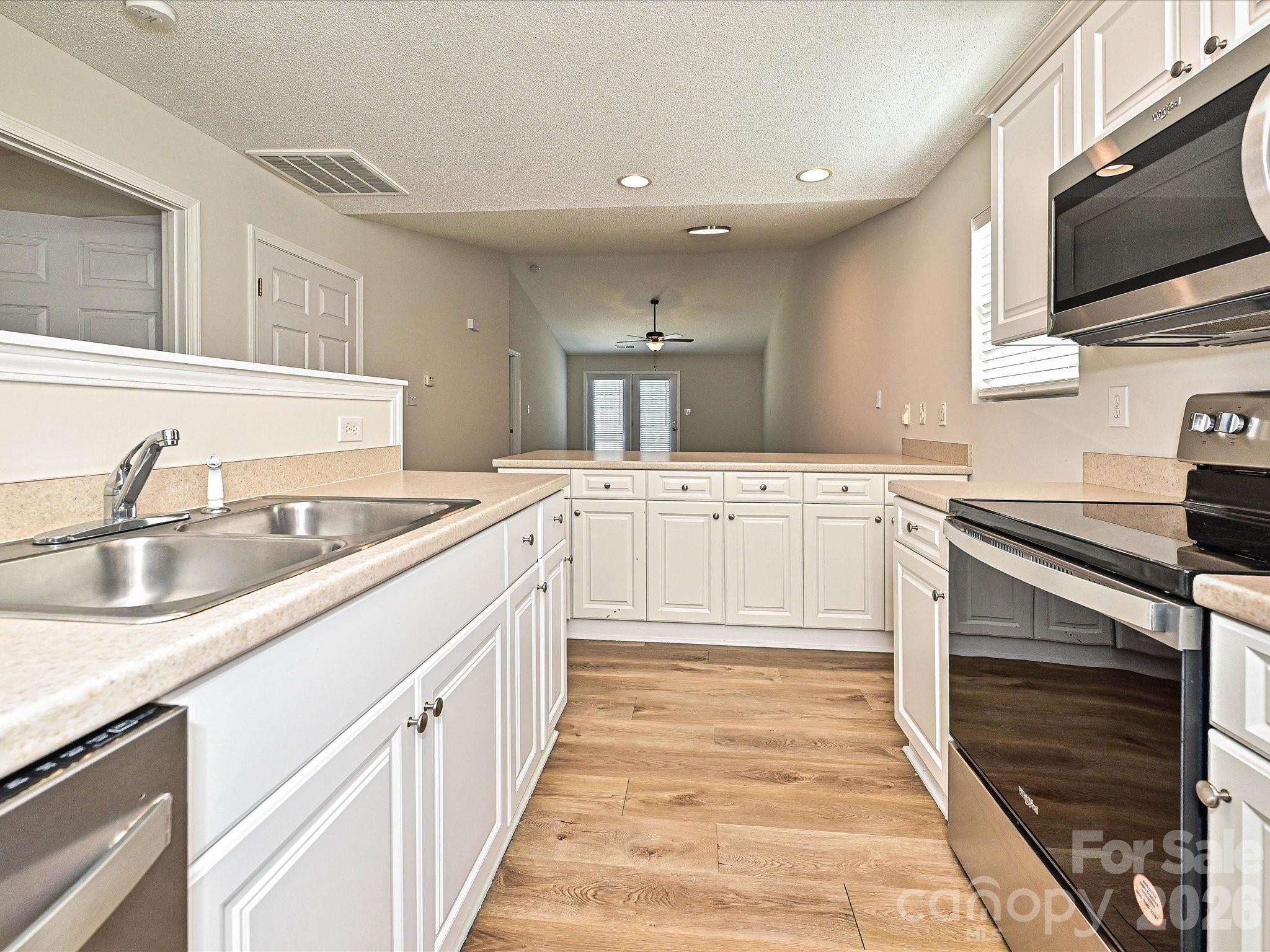 2013 Pin Oak Place Property Photo 15