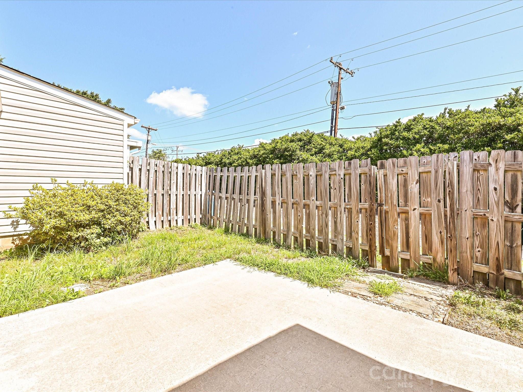 2013 Pin Oak Place Property Photo 25