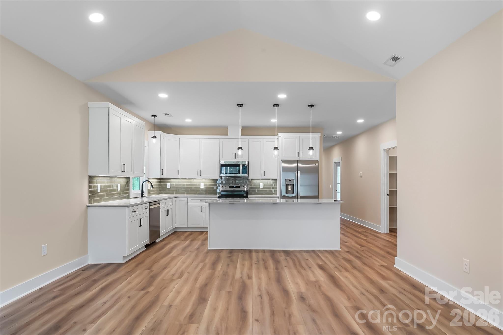 156 Oakdale Drive Property Photo 6