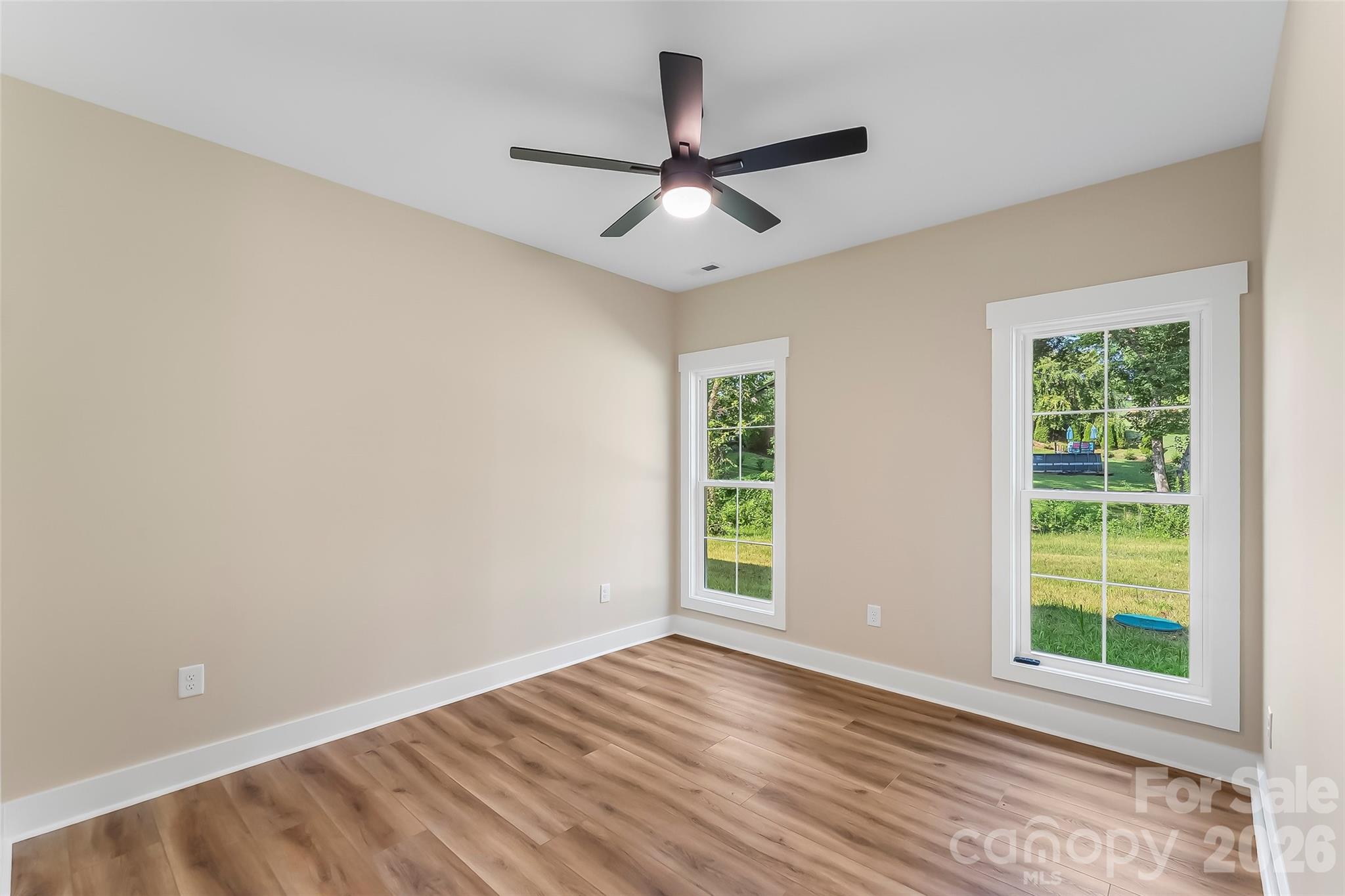 156 Oakdale Drive Property Photo 15