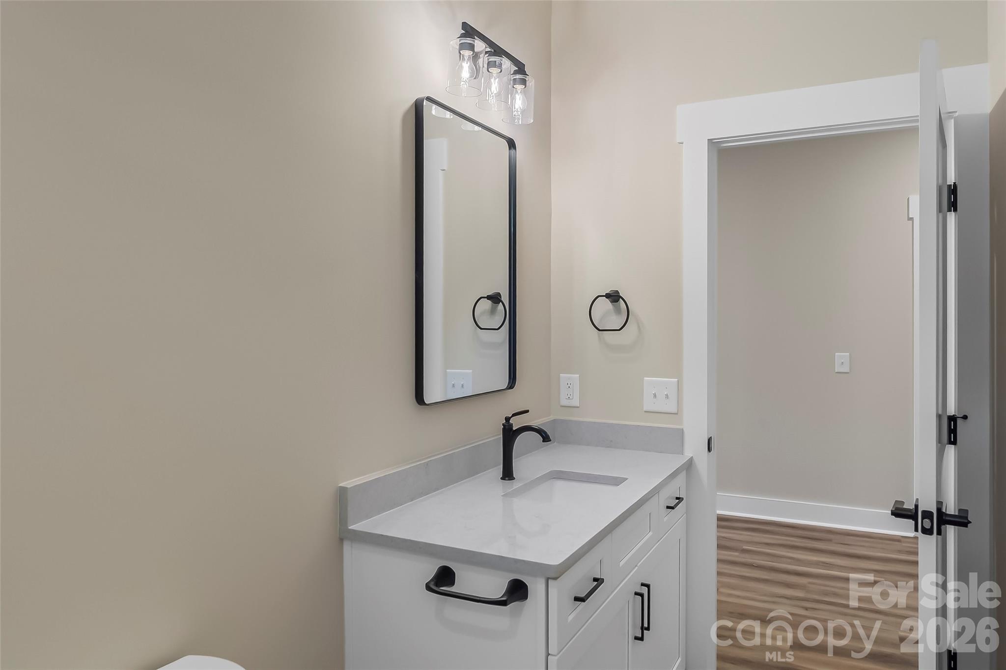 156 Oakdale Drive Property Photo 18