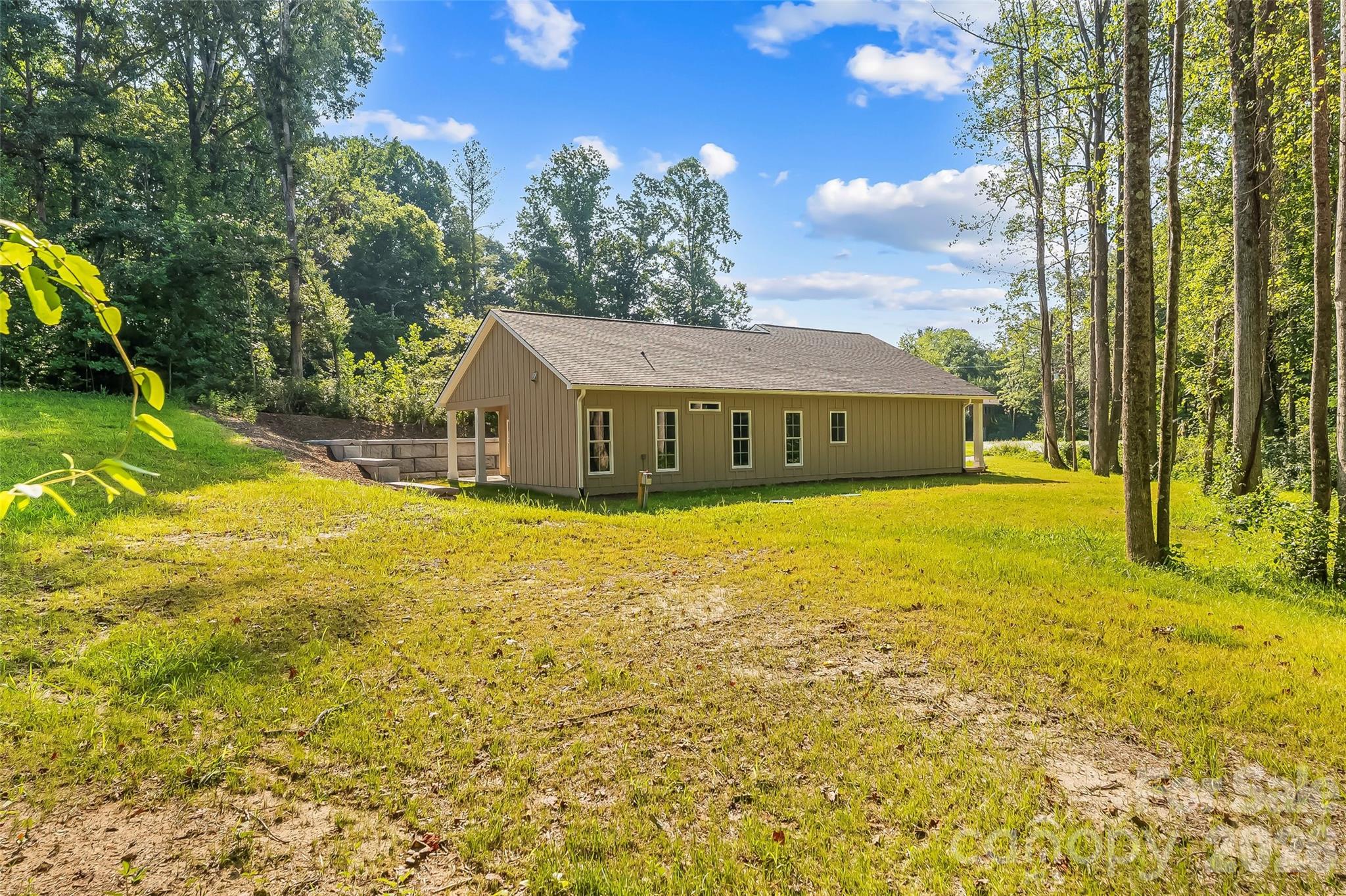 156 Oakdale Drive Property Photo 22