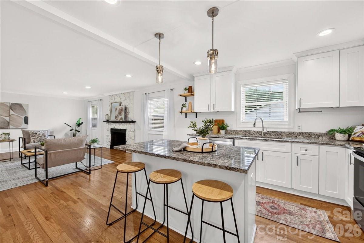 8000 Lawyers Road Property Photo 7