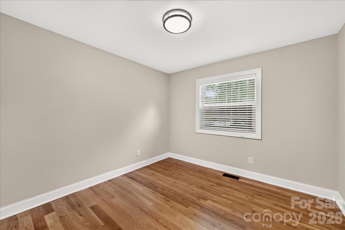 8000 Lawyers Road Property Photo 25