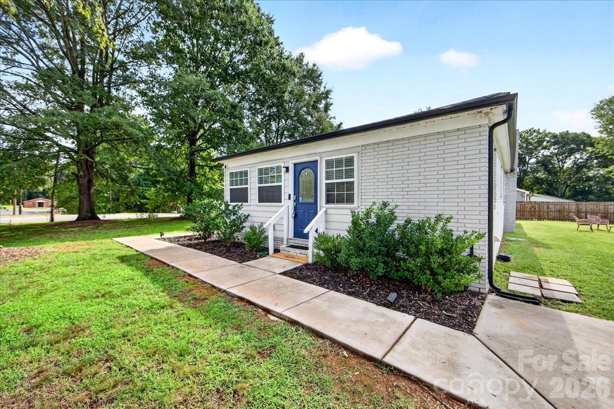 8000 Lawyers Road Property Photo 35