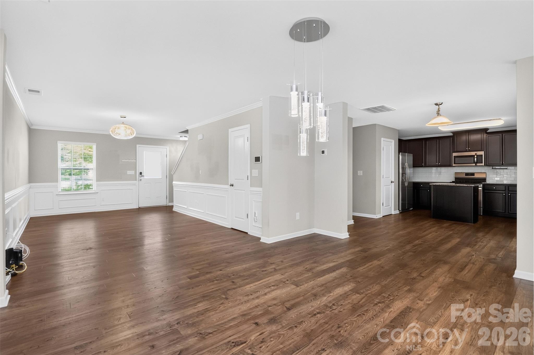2527 Austyn Joey Drive Property Photo 5