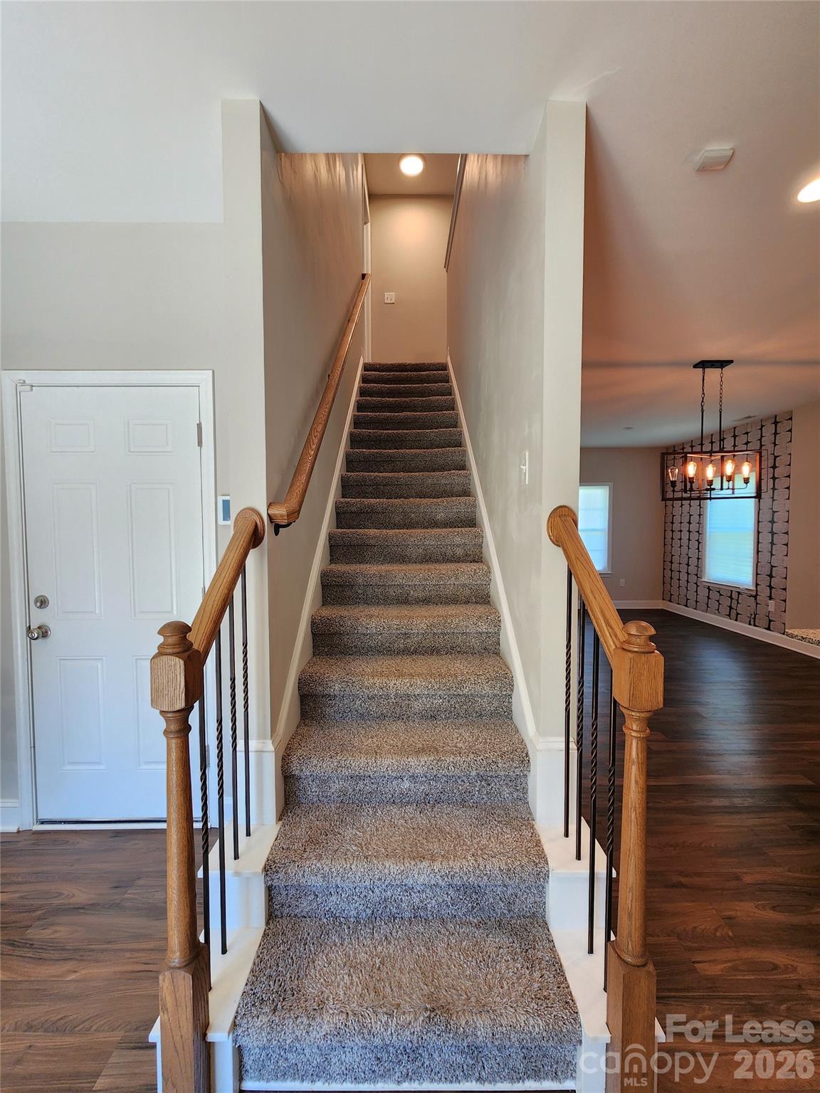 2520 Ashe Avenue Property Photo 9