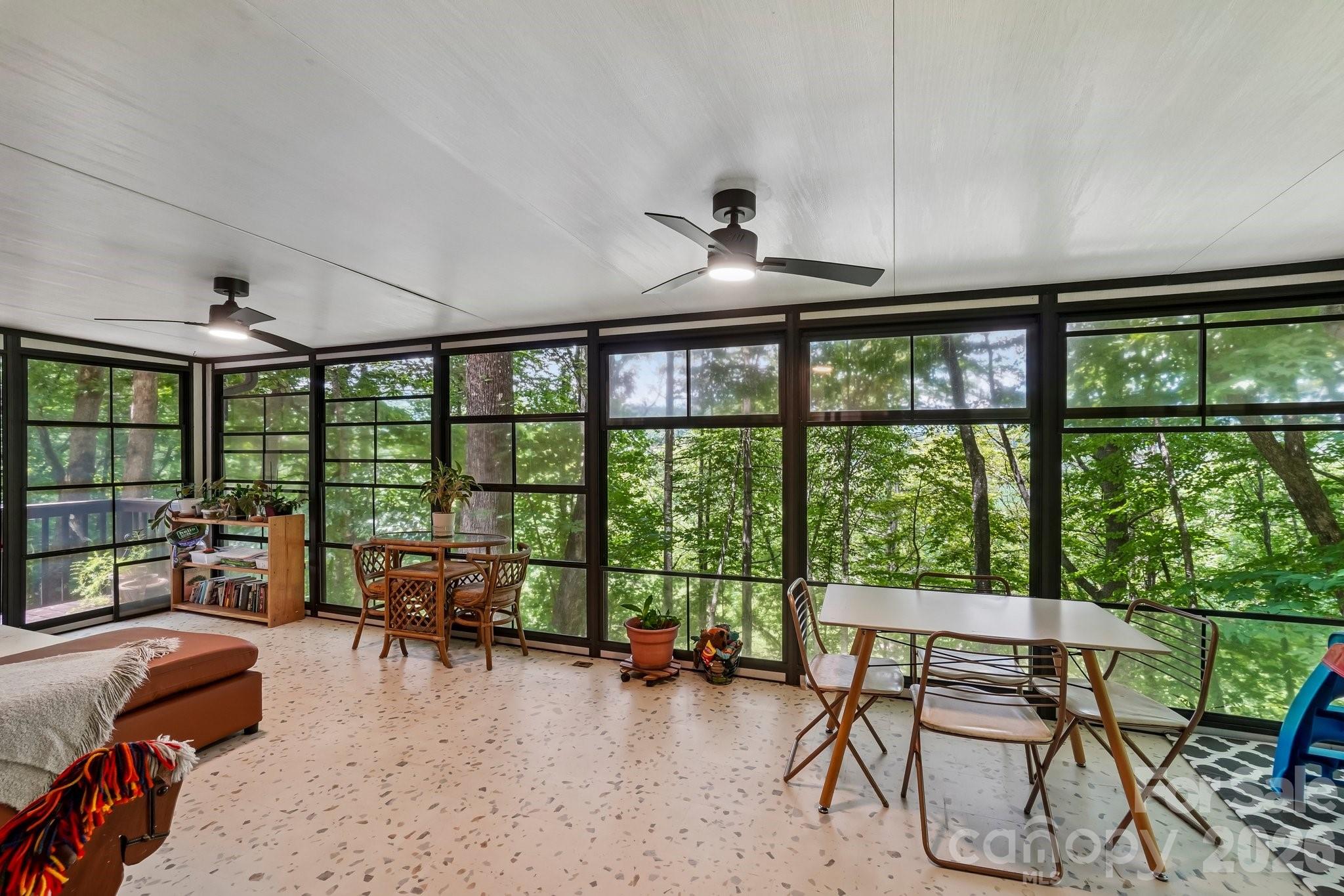 637 Cascade Lake Road Property Photo 18