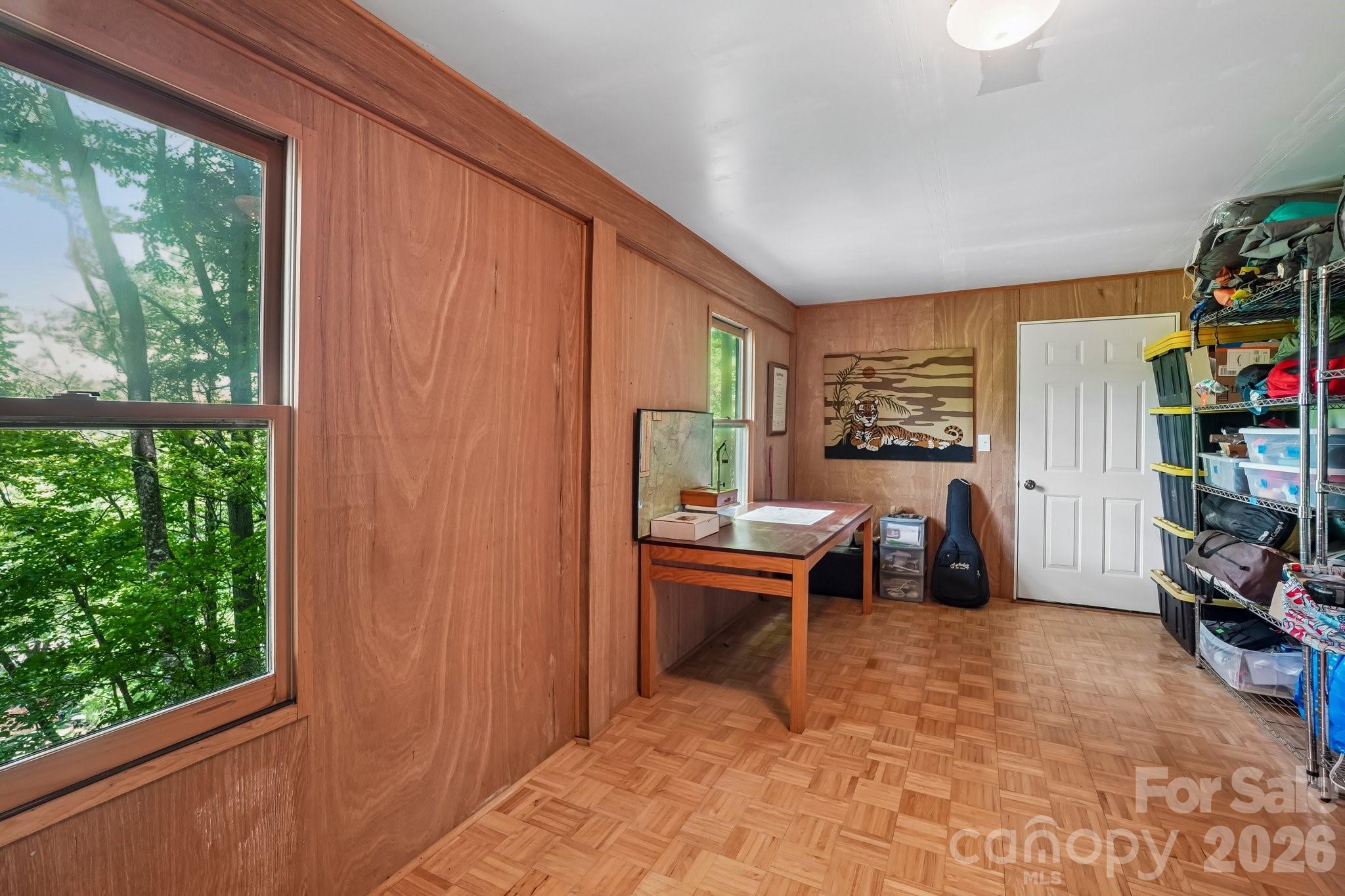 637 Cascade Lake Road Property Photo 40
