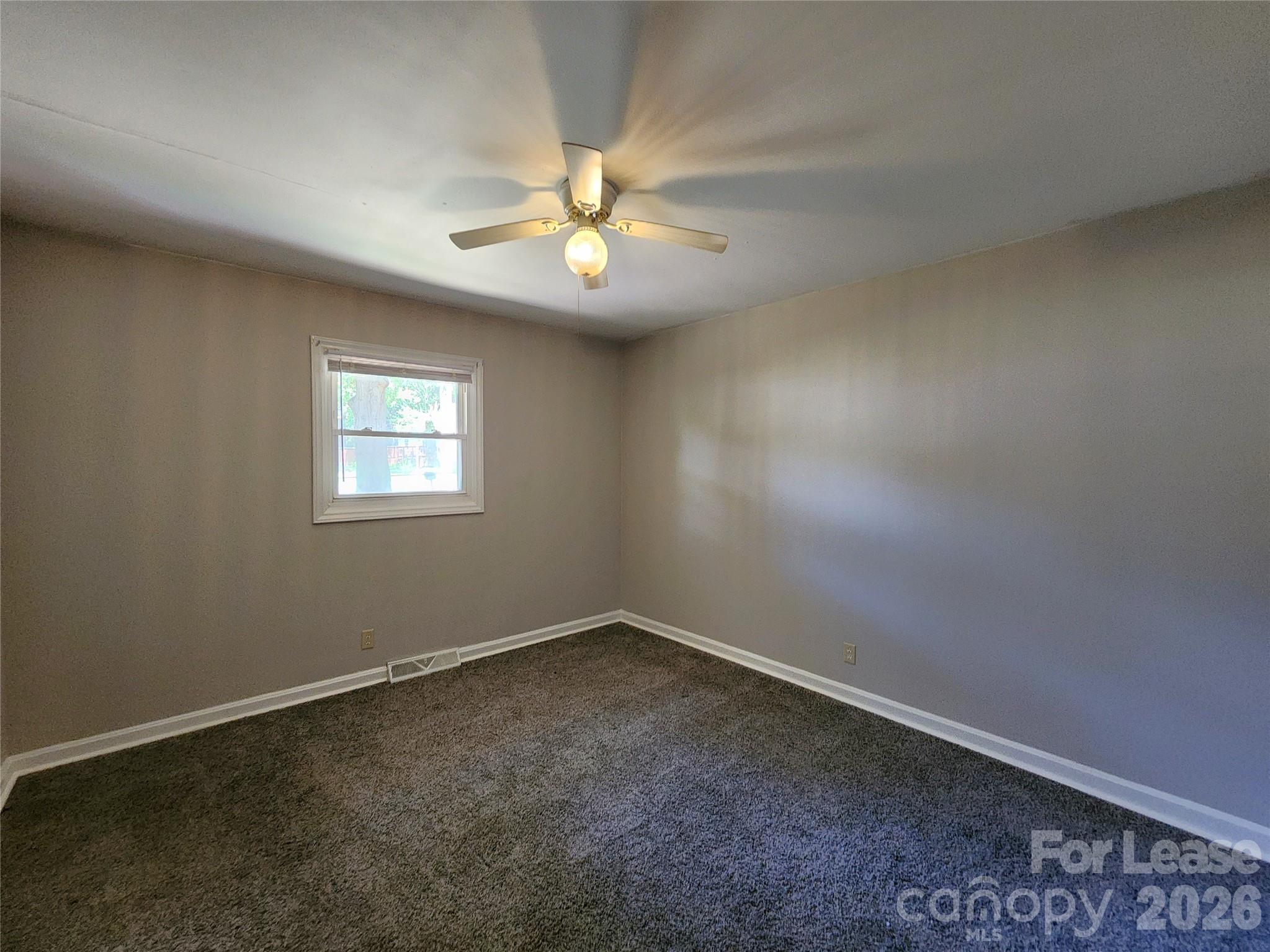 502 S Emerson Street Property Photo 7