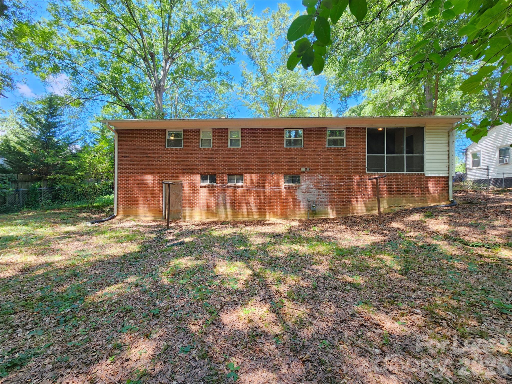 502 S Emerson Street Property Photo 15