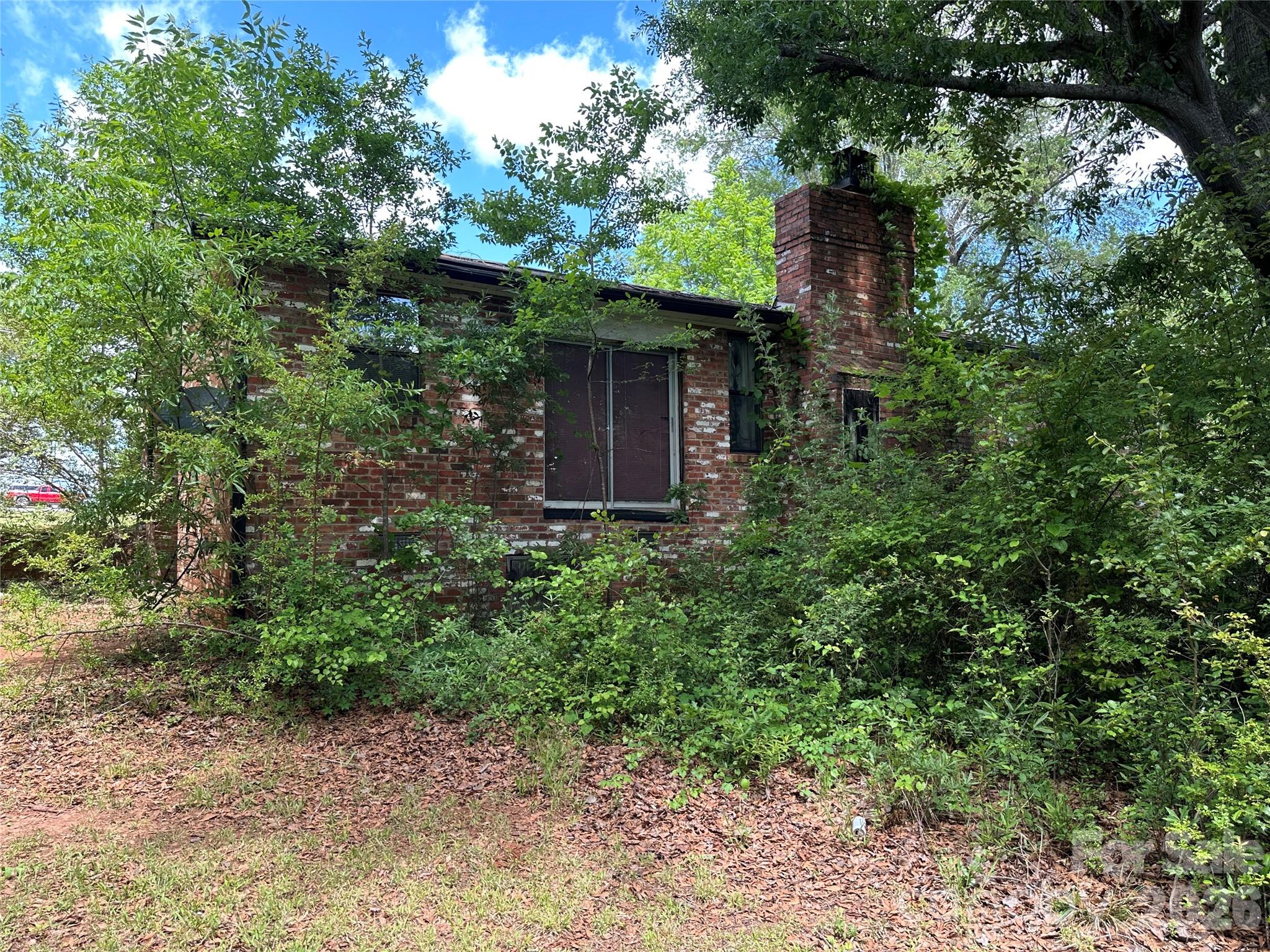 572 Ledbetter Road Property Photo 18