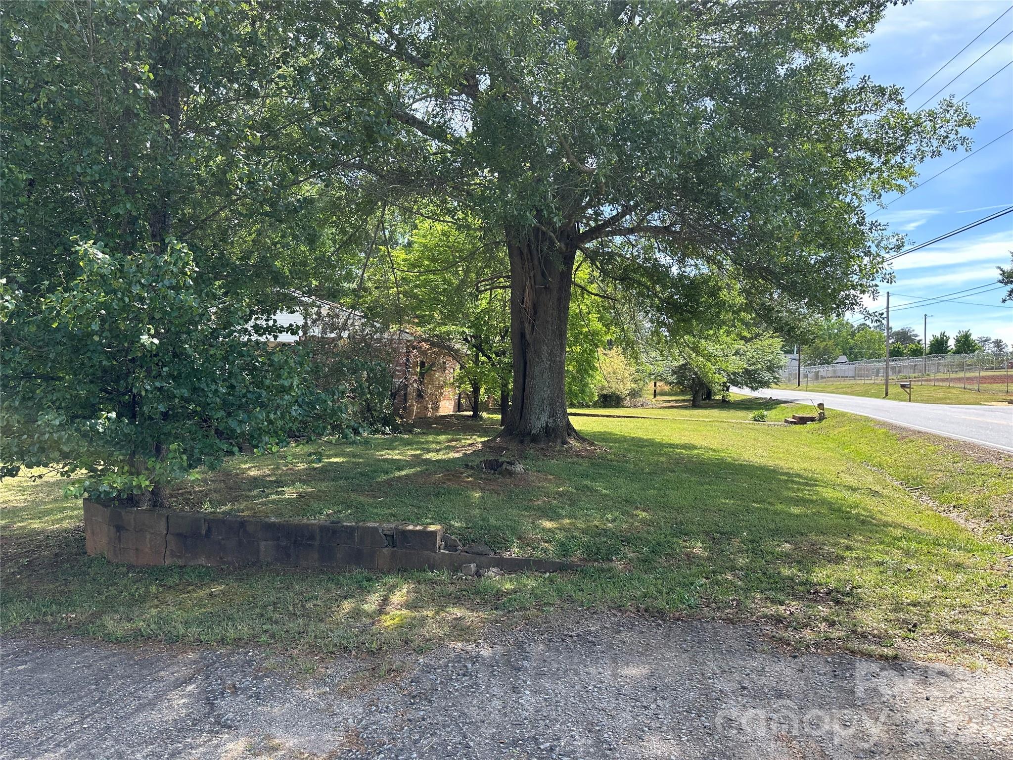 572 Ledbetter Road Property Photo 20