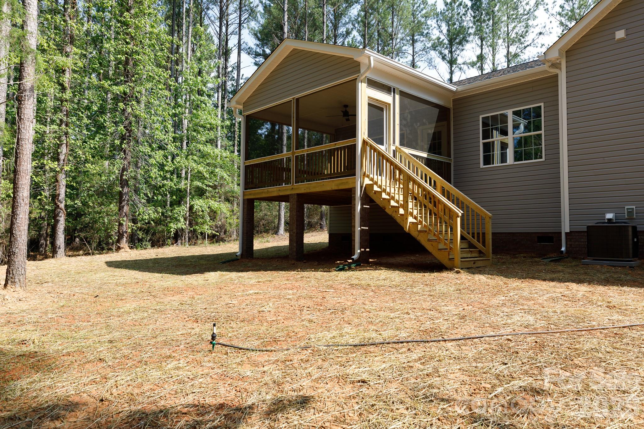 2902 Peden Bridge Road Property Photo 5