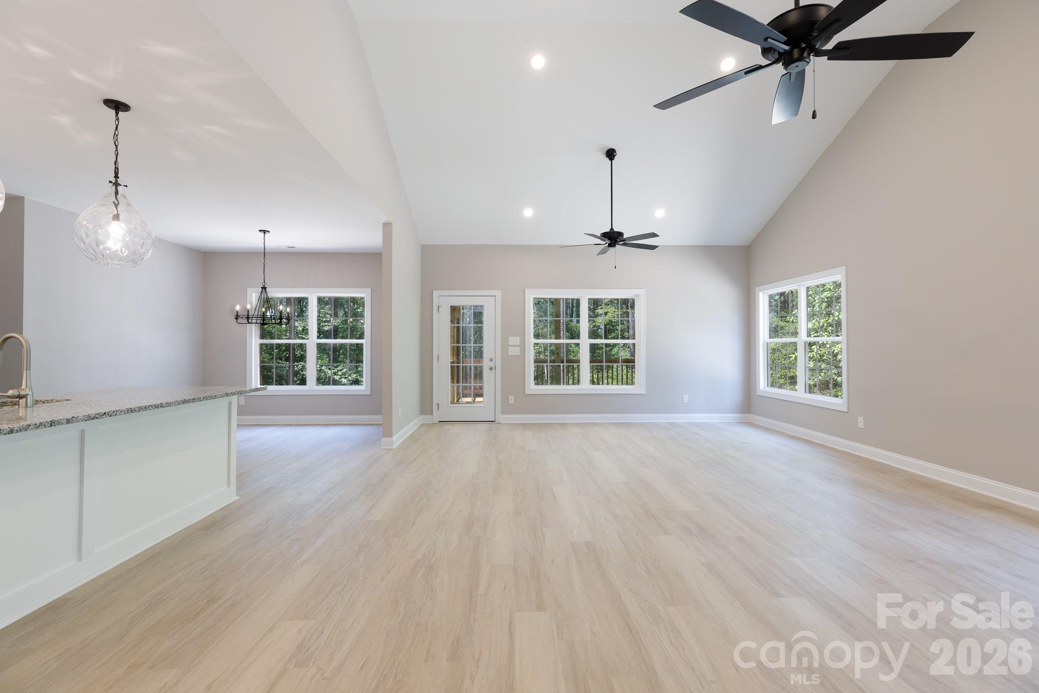 2902 Peden Bridge Road Property Photo 9
